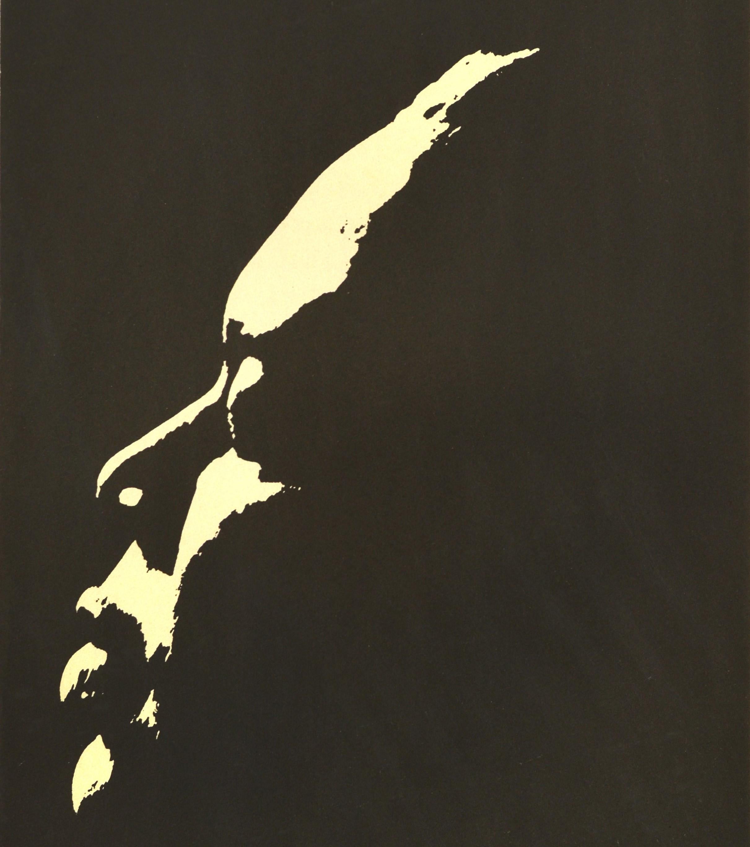 Poster musicale originale d'epoca del pianista, cantante e cantautore blues americano Memphis Slim (John Len Chatman; 1915-1988) con una fotografia in silhouette del pianista realizzata dal fotografo francese Jean-Pierre Leloir (1931-2010) noto per