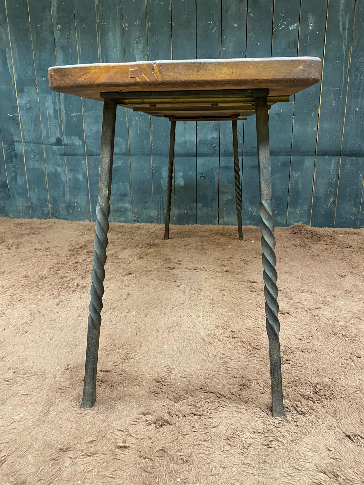 Jean-Pierre RYCKAERT, wrought iron console and oak top, circa 1950 For Sale 9