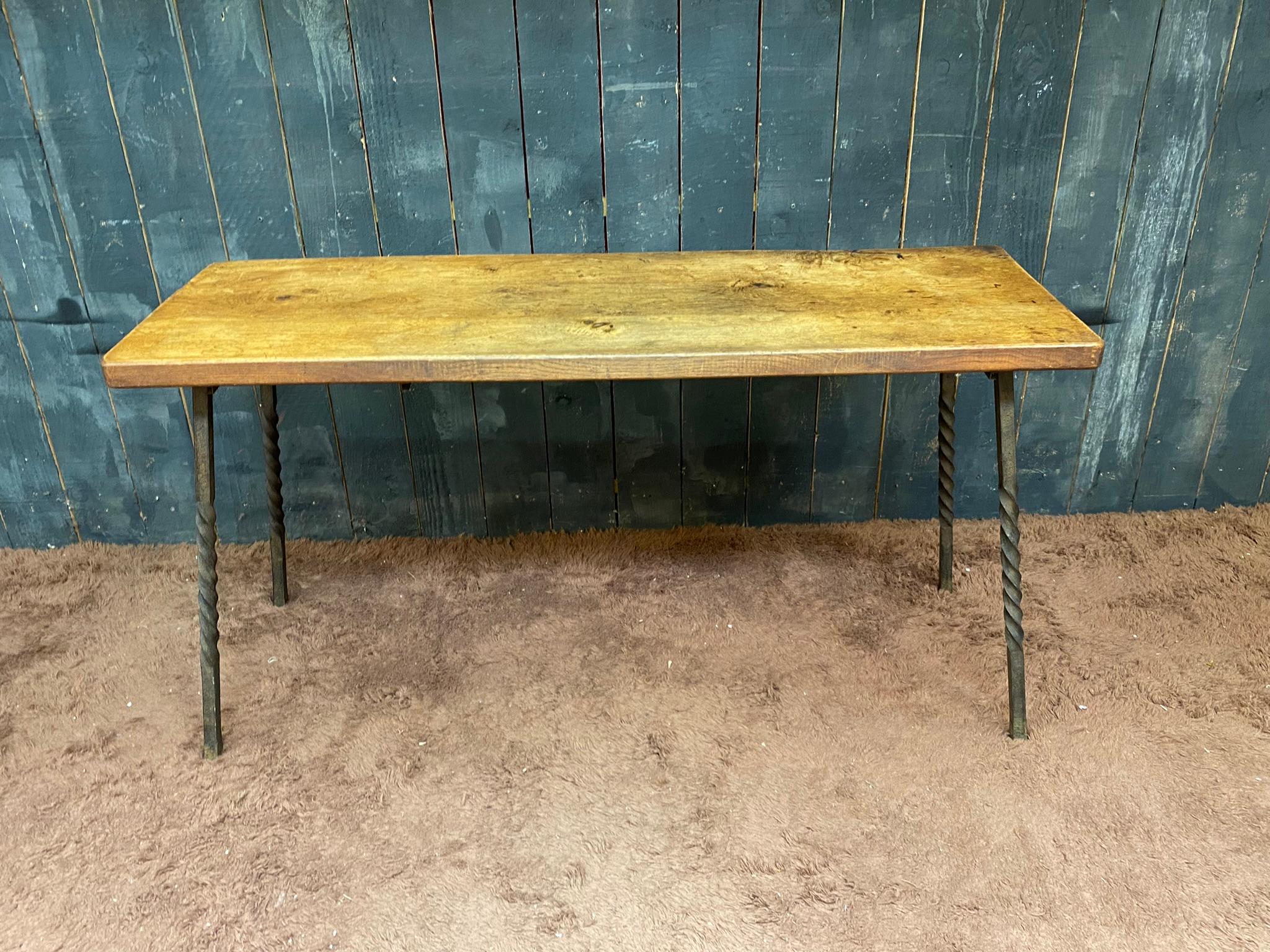 Jean-Pierre RYCKAERT, wrought iron console and oak top, circa 1950 In Good Condition For Sale In Saint-Ouen, FR