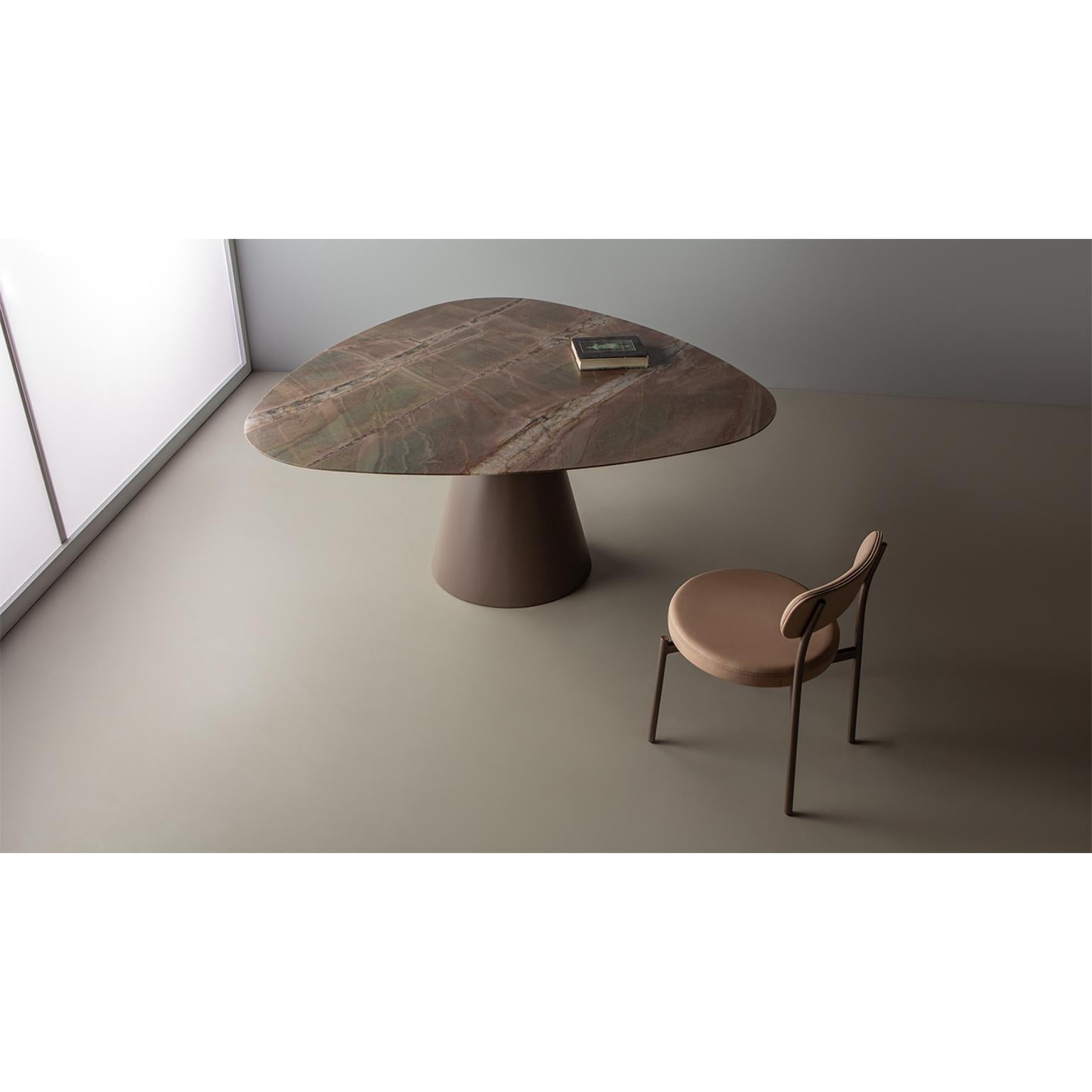 Post-Modern Jean Pri Chair by Doimo Brasil For Sale