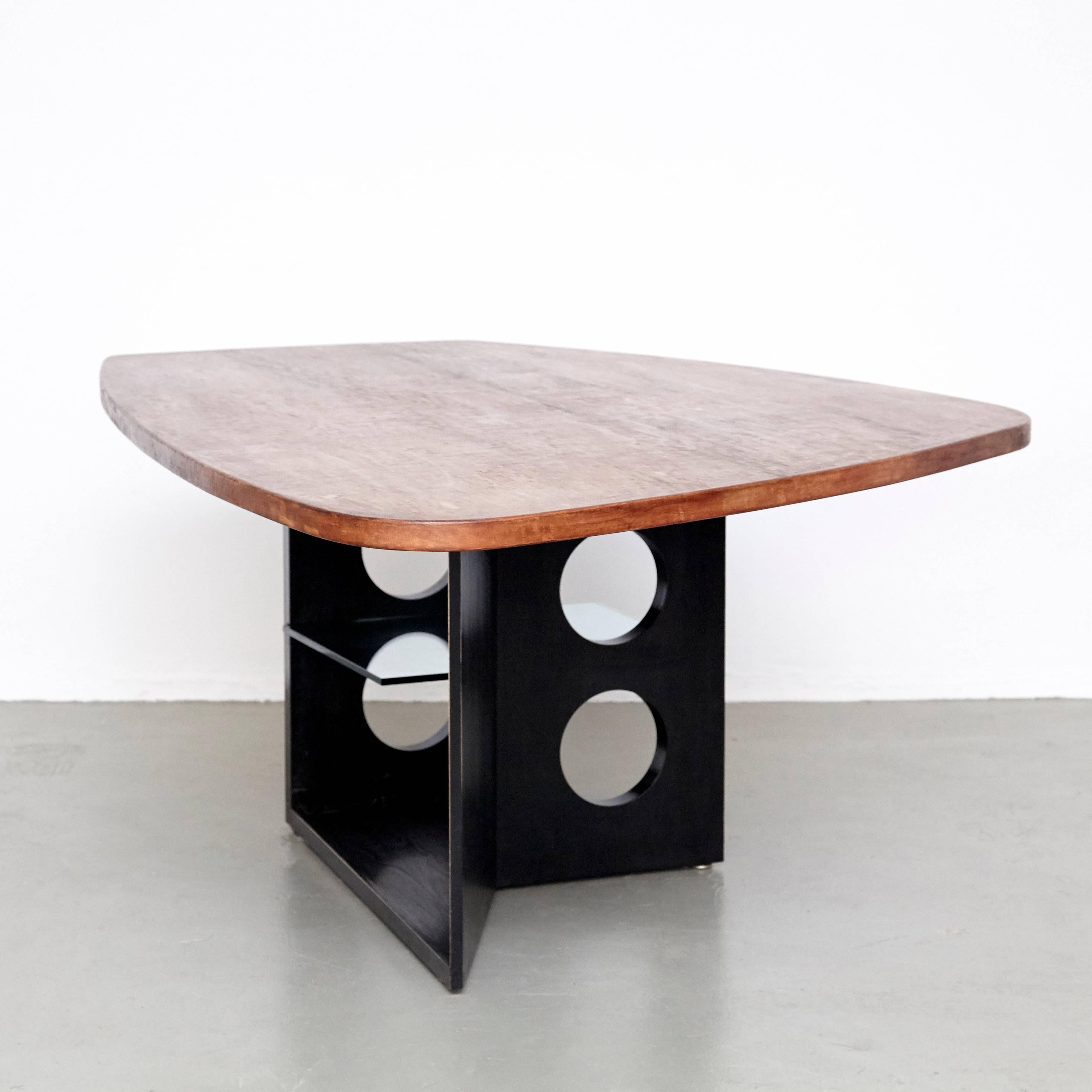 M21 Table designed by Jean Prouvé in 1940, manufactured by Tecta in the 1980s.

In good original condition, with minor wear consistent with age and use, preserving a beautiful patina.

Jean Prouvé (1901-1984), French Industrial and furniture