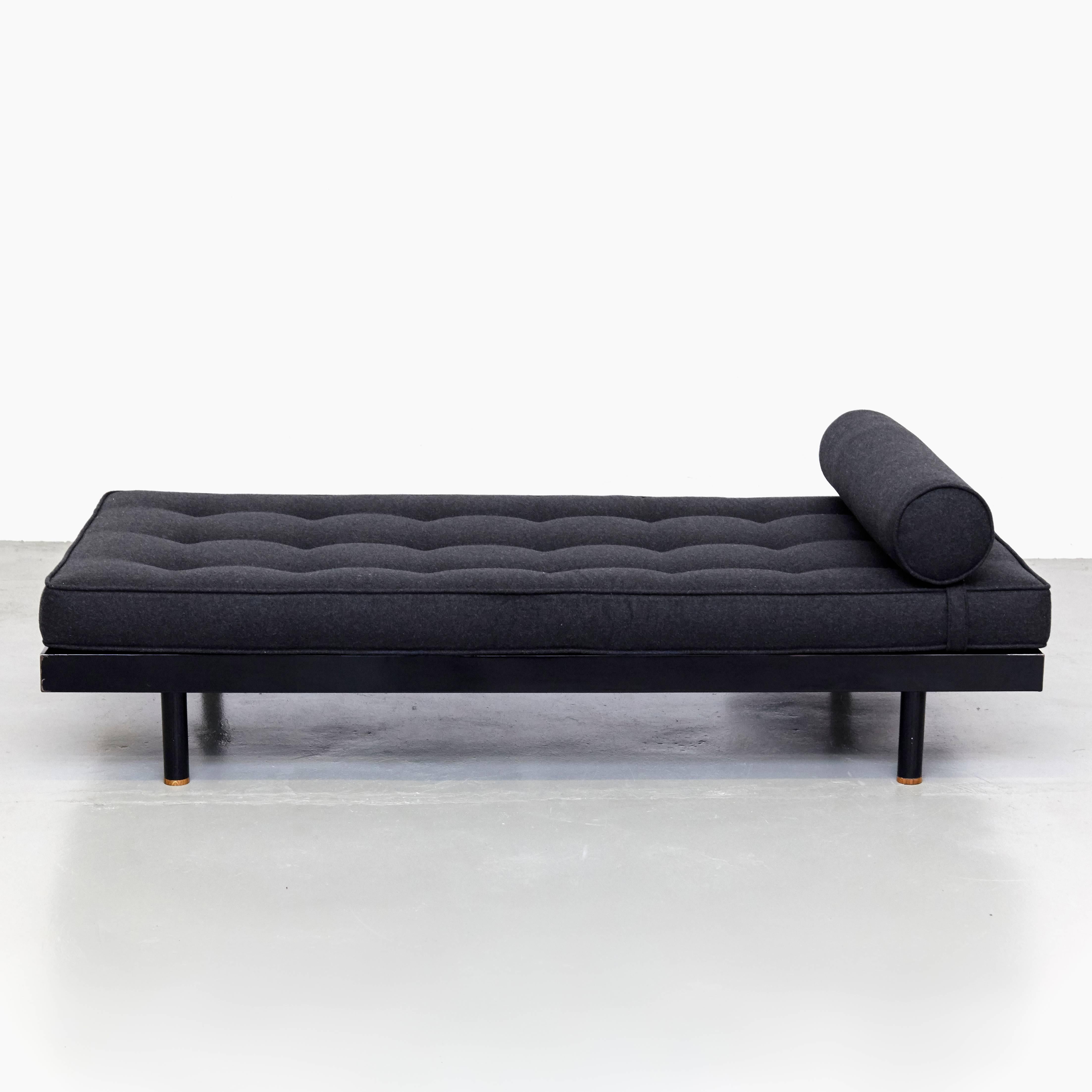 Mid-20th Century Jean Prouve Mid Century Modern Metal Black SCAL French Daybed, circa 1950