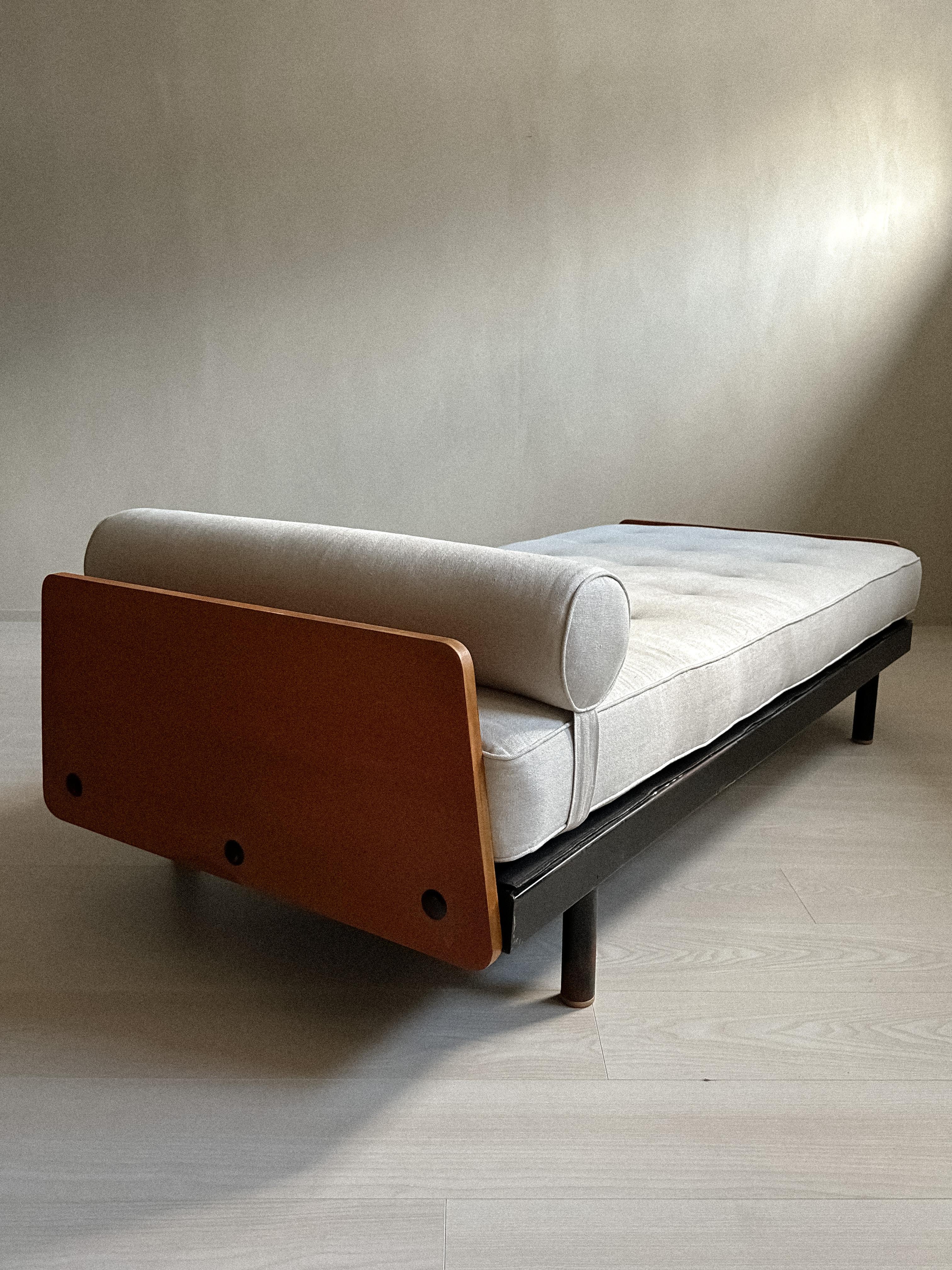 prouve daybed