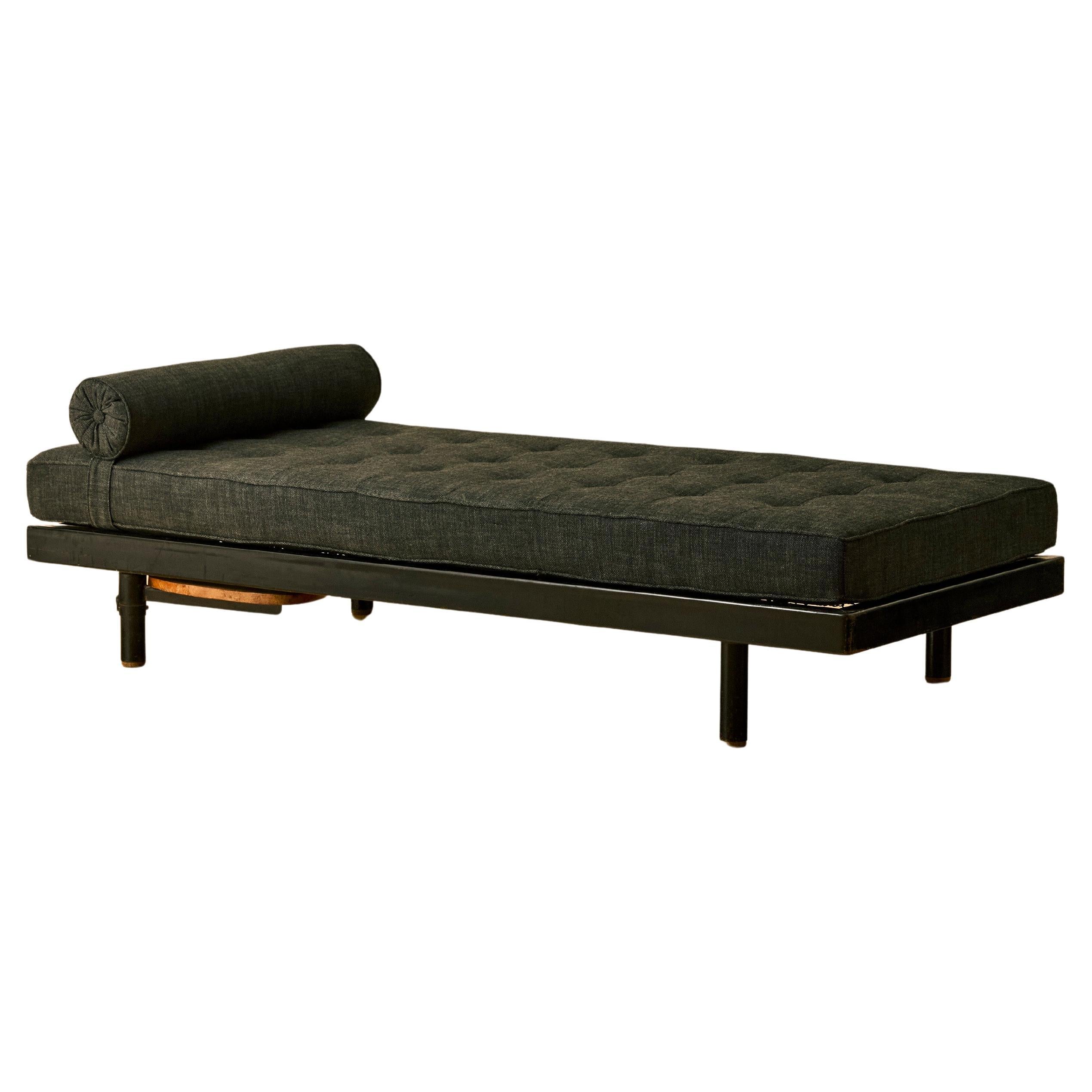 Jean Prouve und Charlotte Perriand SCAL Liege um 1950 im Angebot