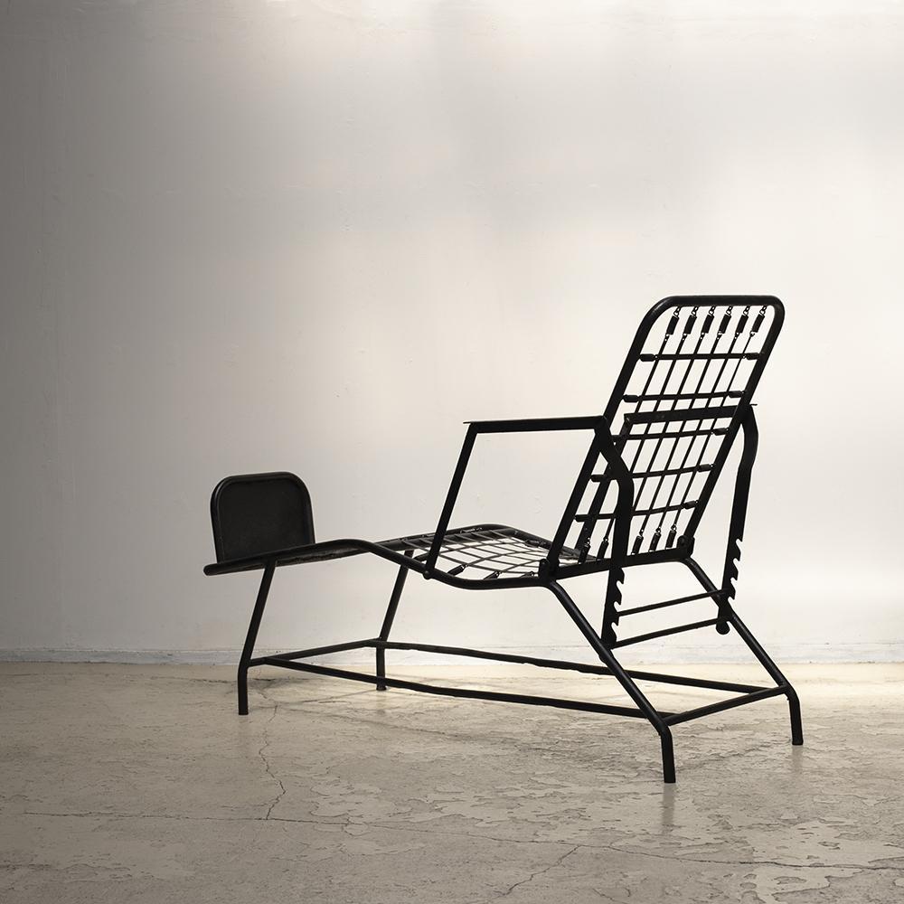 Circa 1930s / France
Size : W 80, D 145, H 112 cm

Reclining Chaises Longues for the Sanatorium Martel De Janville. Designed by Jean Prouvé and Jules Leleu. 

 