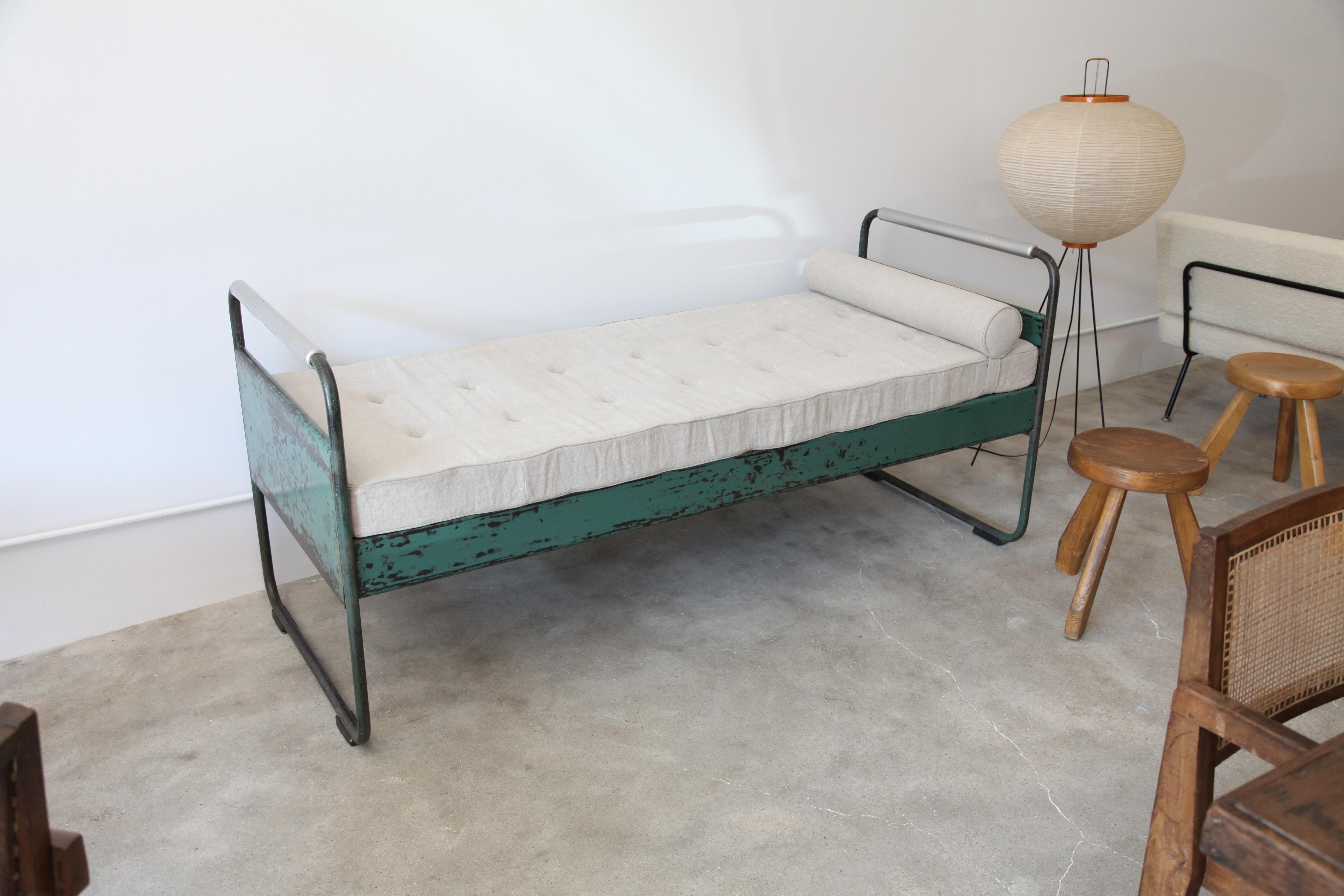 Jean Prouvé, Bed No.17, circa 1935 In Excellent Condition In Brooklyn, NY