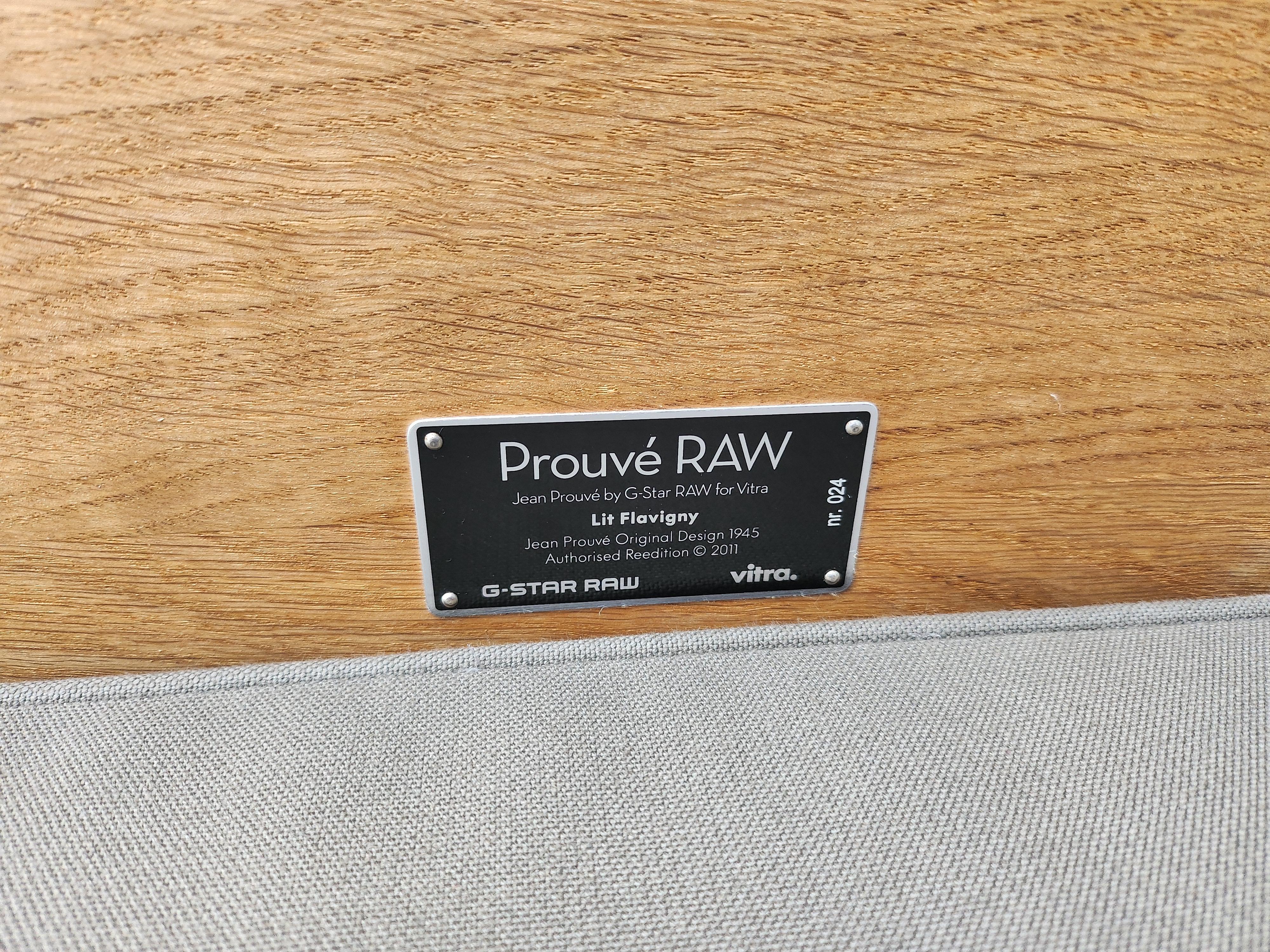 Jean Prouve par G-Star Raw pour Vitra, banquette Flavigny , n° 24 État moyen - En vente à NIJMEGEN, NL
