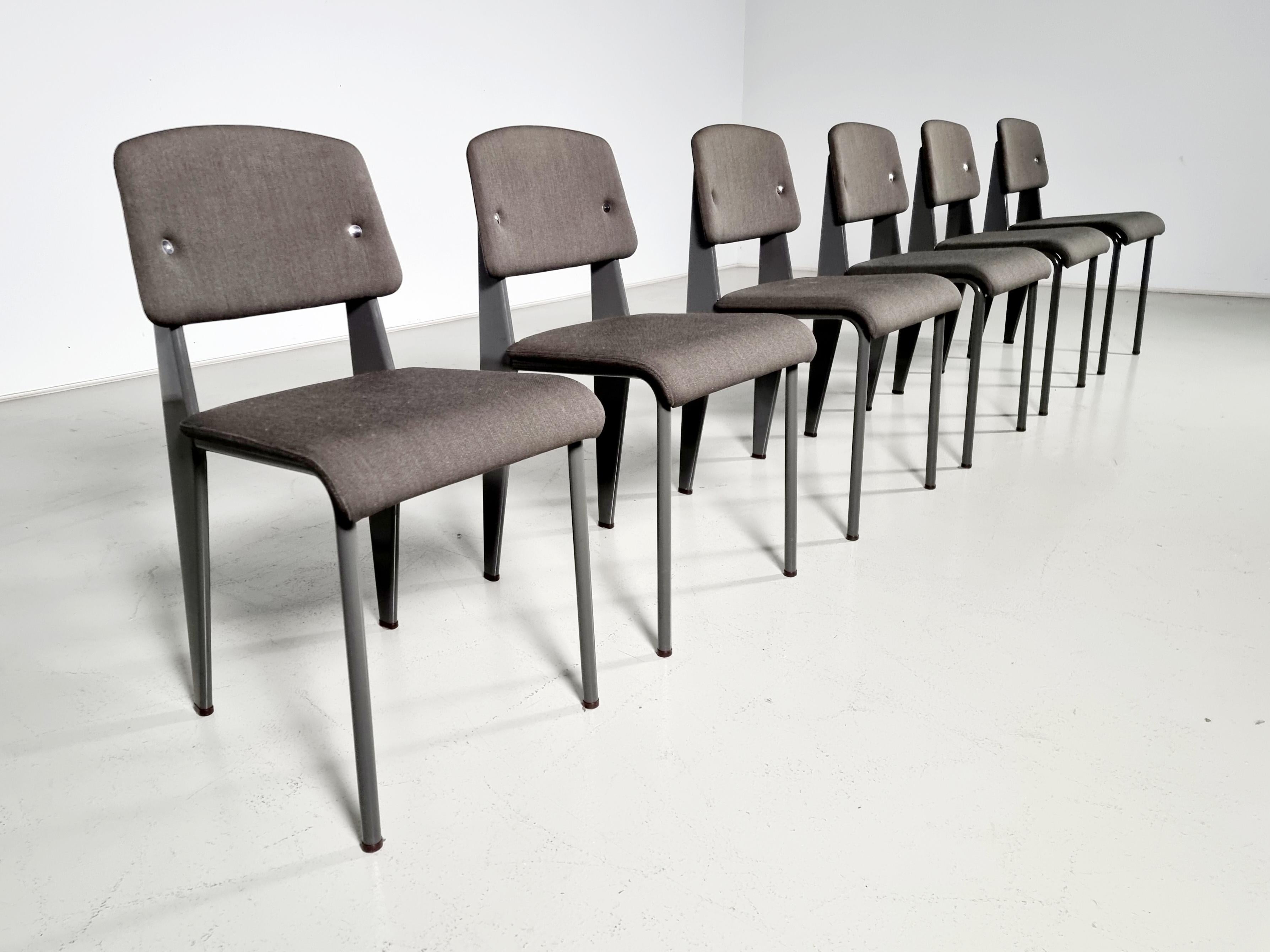 Jean Prouve by G-Star Raw for Vitra S.A.M. Tropique Table with matching chairs For Sale 10
