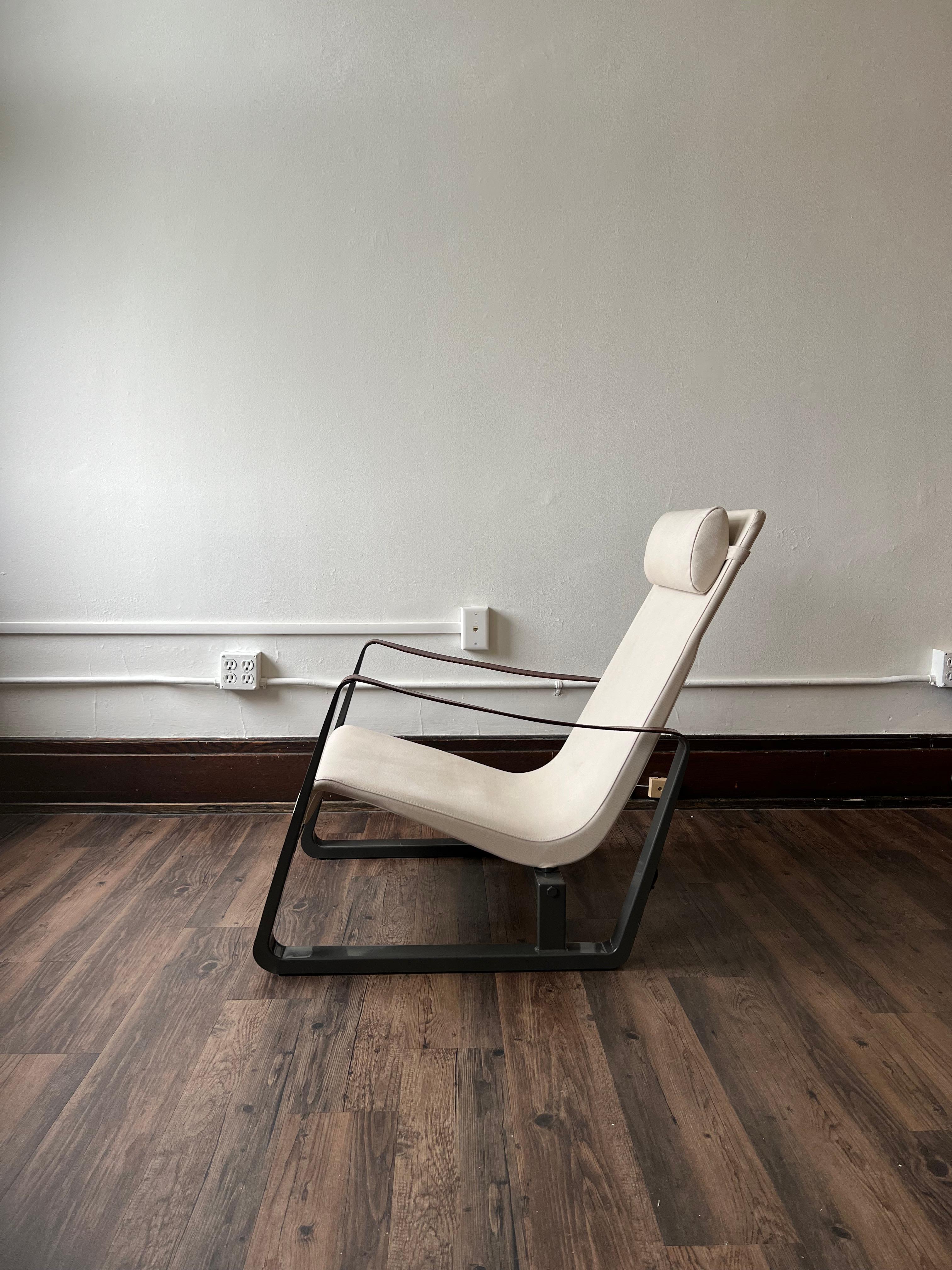 Jean Prouvé Cite Lounge Chair (Prouvé RAW Edition) von G Star Raw und Vitra (Moderne der Mitte des Jahrhunderts) im Angebot