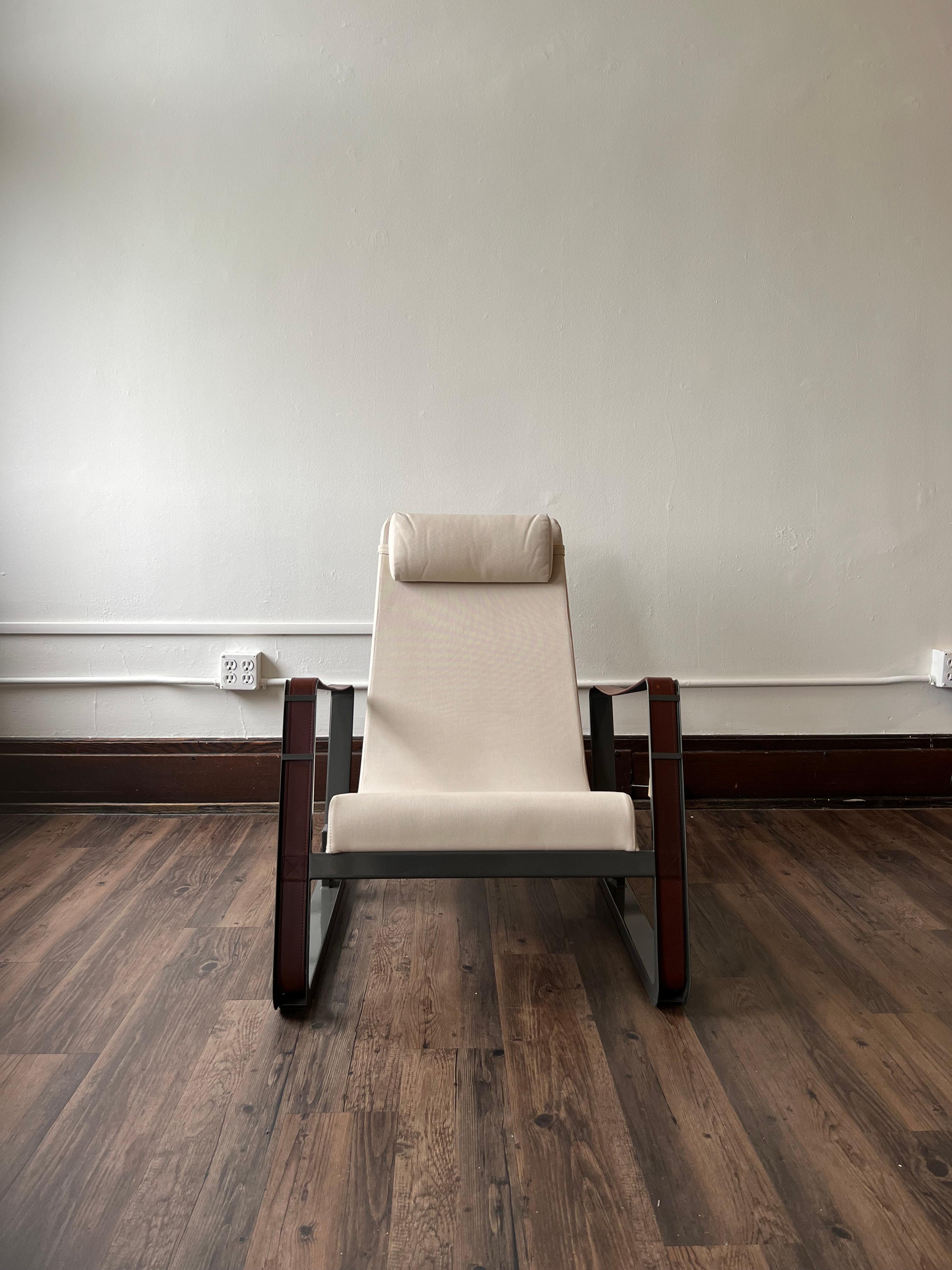Jean Prouvé Cite Lounge Chair (Prouvé RAW Edition) von G Star Raw und Vitra im Zustand „Gut“ im Angebot in Saint Paul, MN