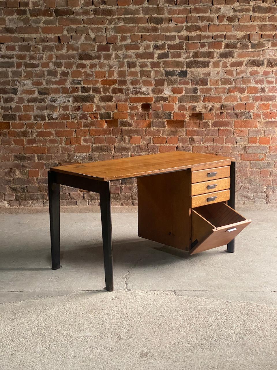 Jean Prouvé Dactylo Desk No. BD 41 & Black Standard Chair Circa 1948 For Sale 9