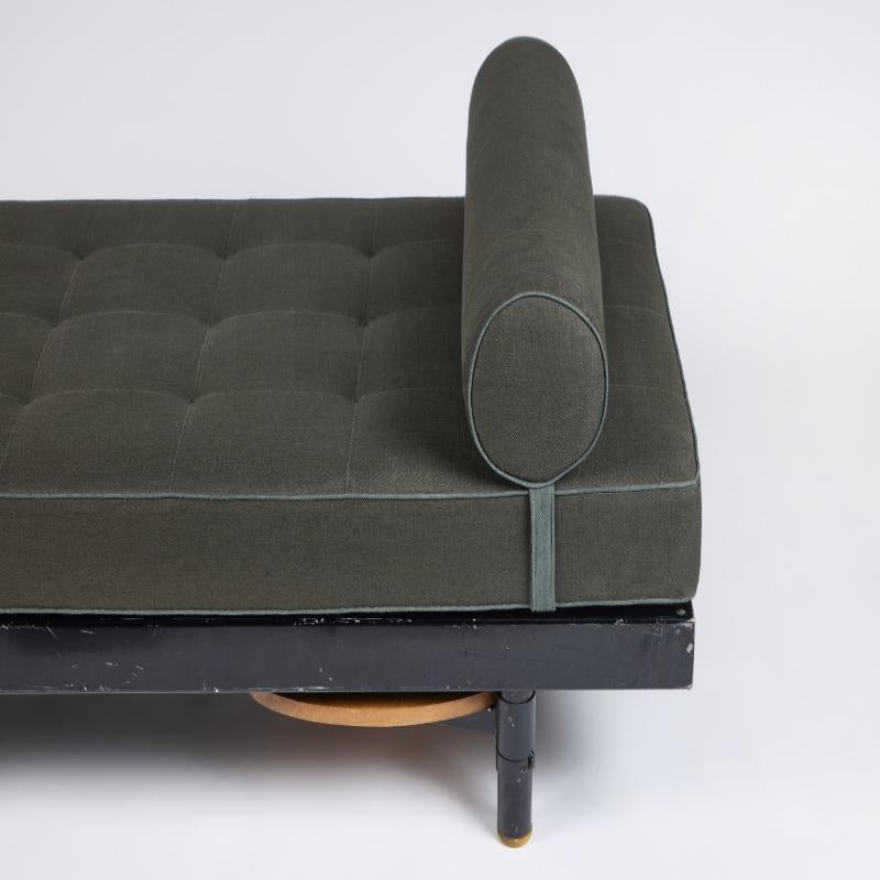 Metà XX secolo Lettino da giorno Jean Prouvé, 1954 in vendita