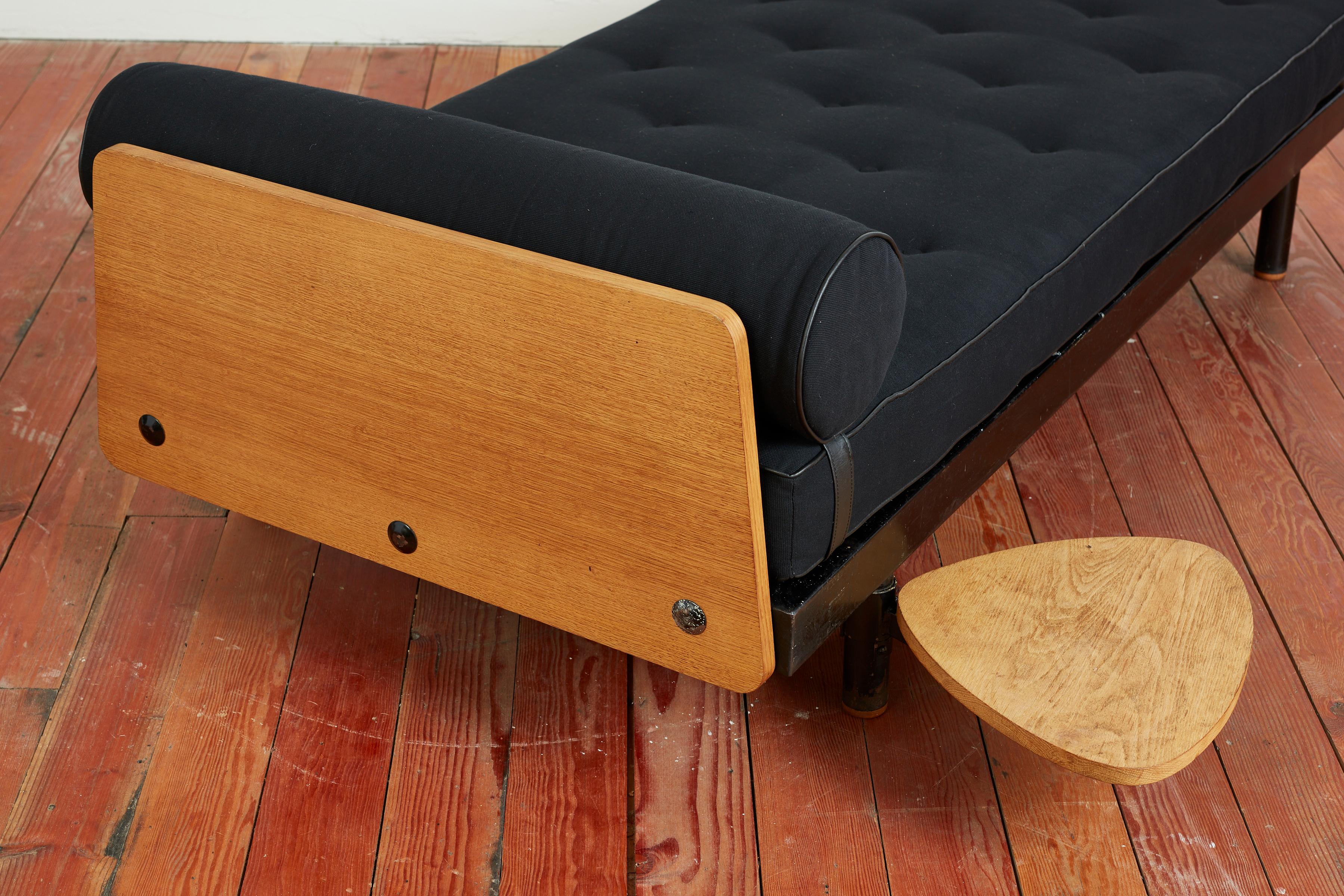 Jean Prouve Daybed 9