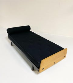 Jean Prouvé Daybed
