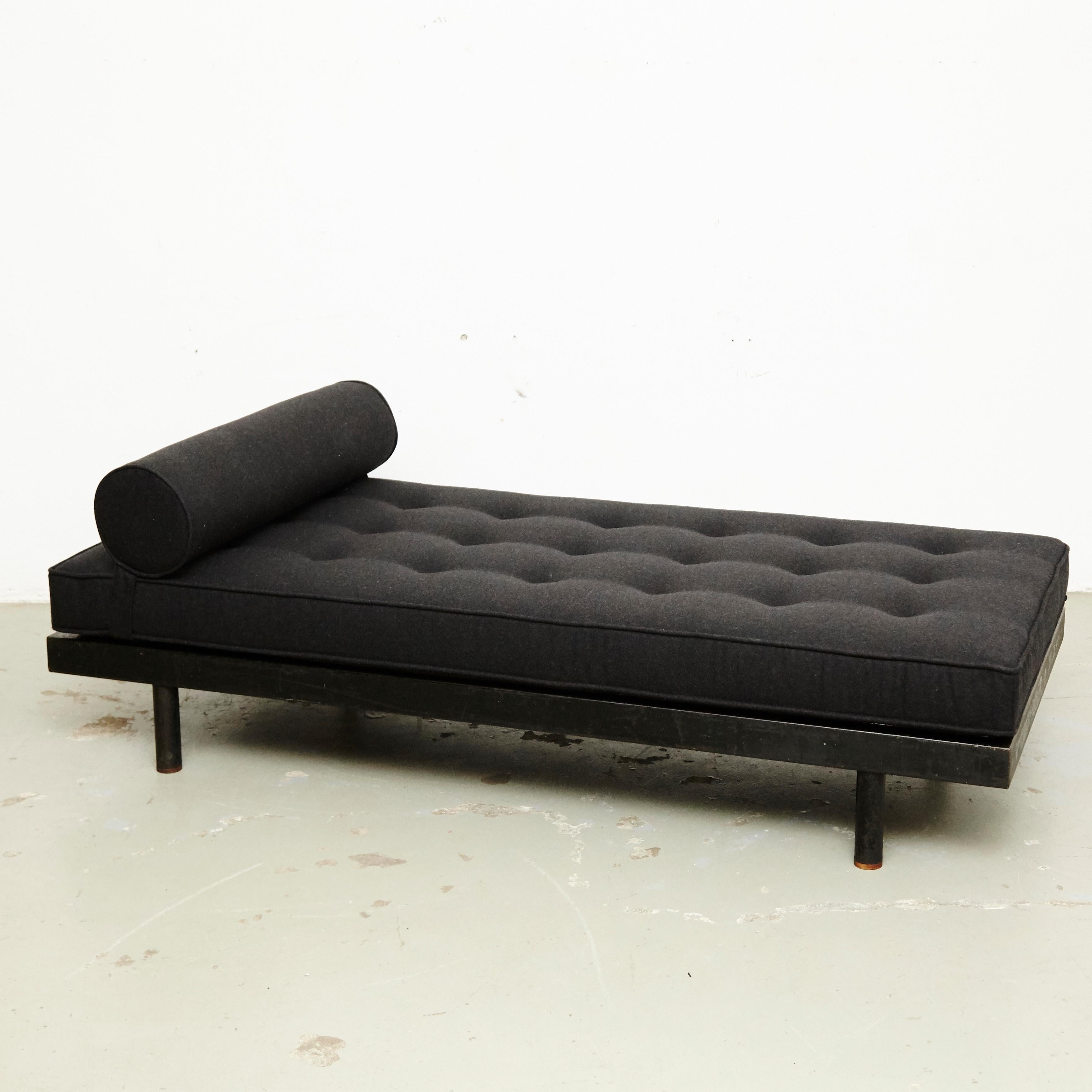 French Jean Prouvé Daybed in Black Metal, circa 1950