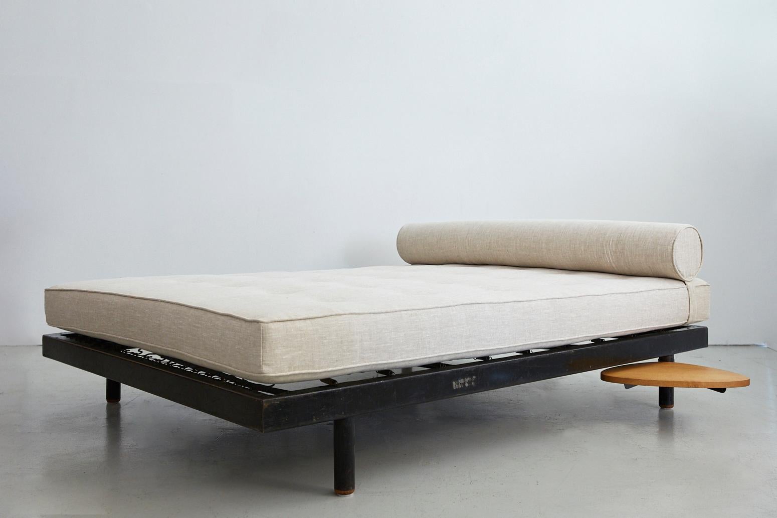 Jean Prouvé Double Daybed 6