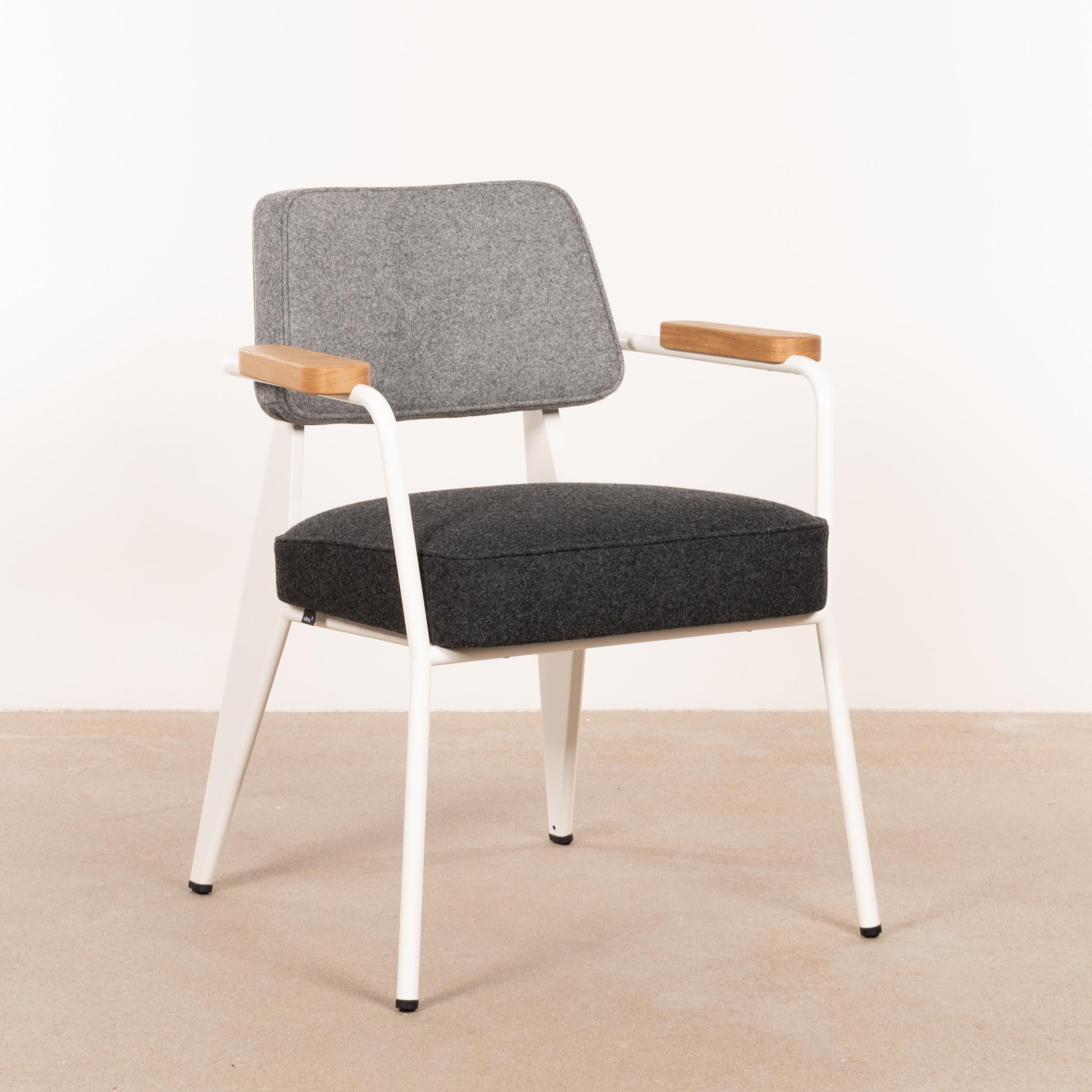 Jean Prouvé Fauteuil Direction in White and Grey wool by Vitra In Excellent Condition In Amsterdam, NL