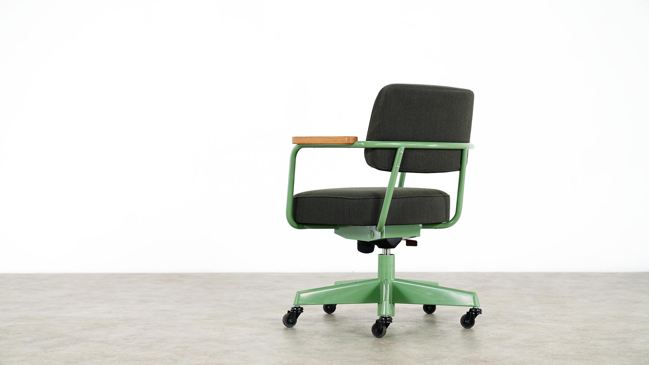 German Jean Prouvé, Fauteuil Direction Pivotant 1951 Limited RAW Office Edit, Chair