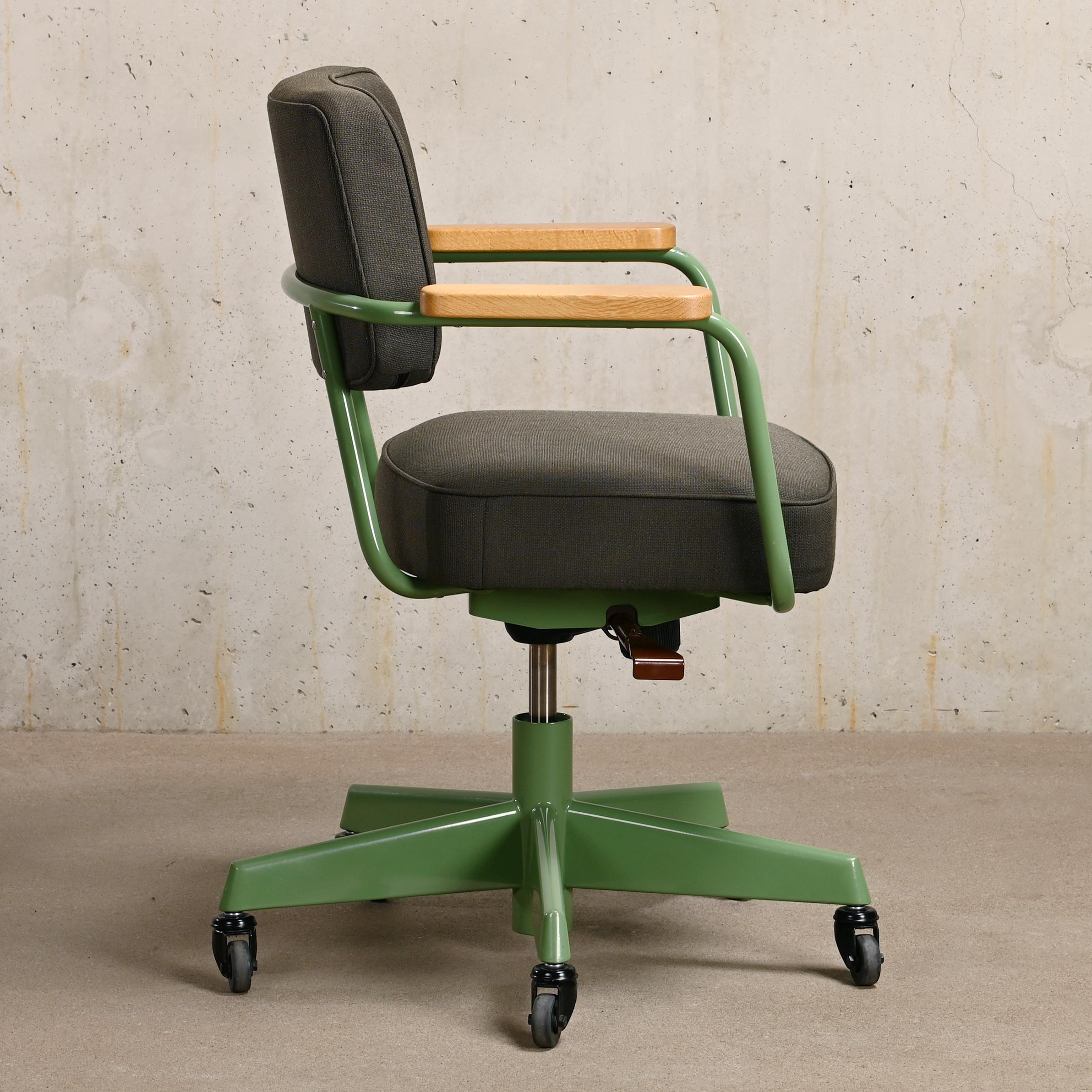 German Jean Prouvé Fauteuil Direction Pivotant G-Star Raw Edition for Vitra, 1951