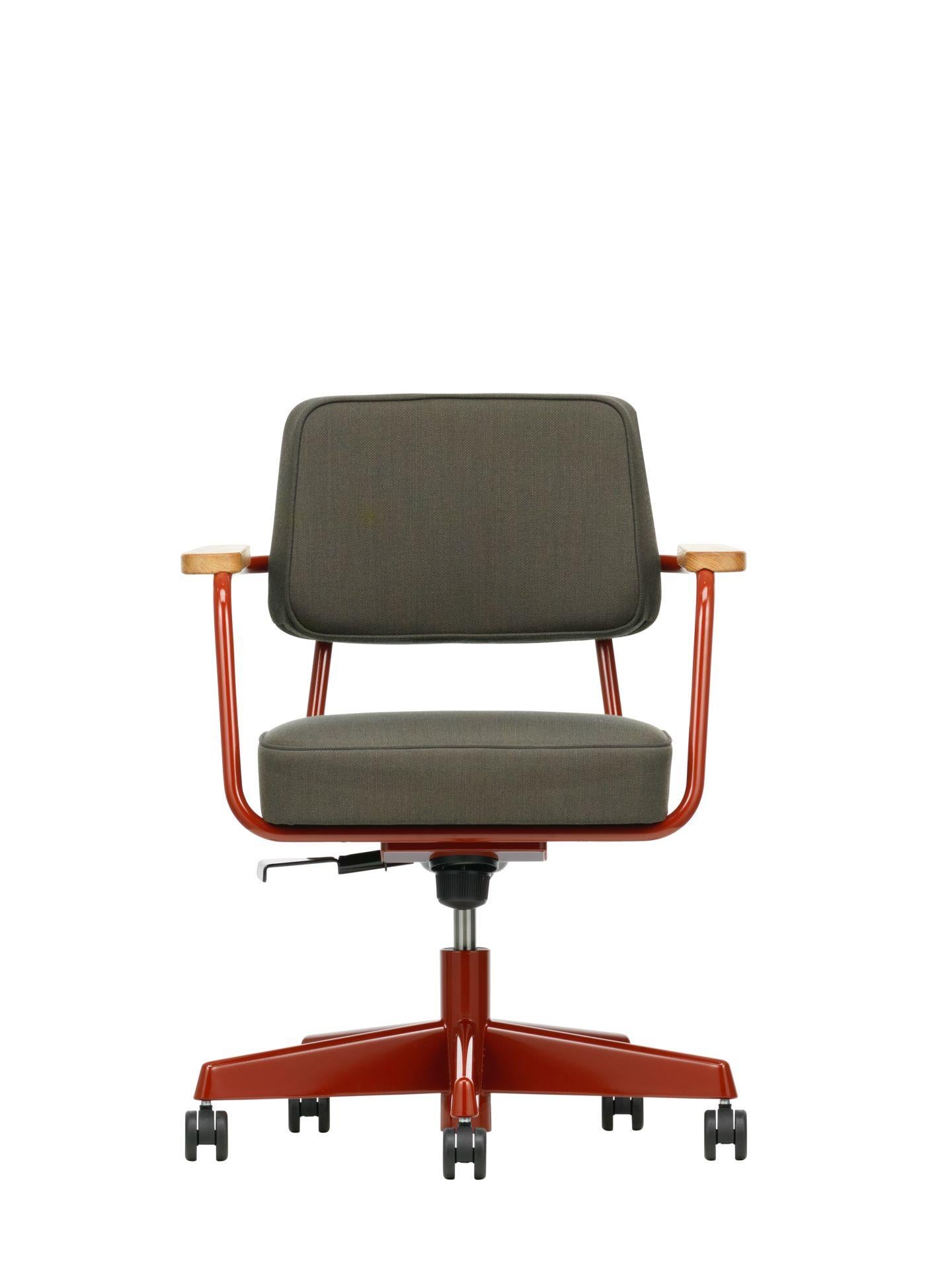 Mid-Century Modern Jean Prouvé Fauteuil Direction Pivotant Office Chair by Vitra