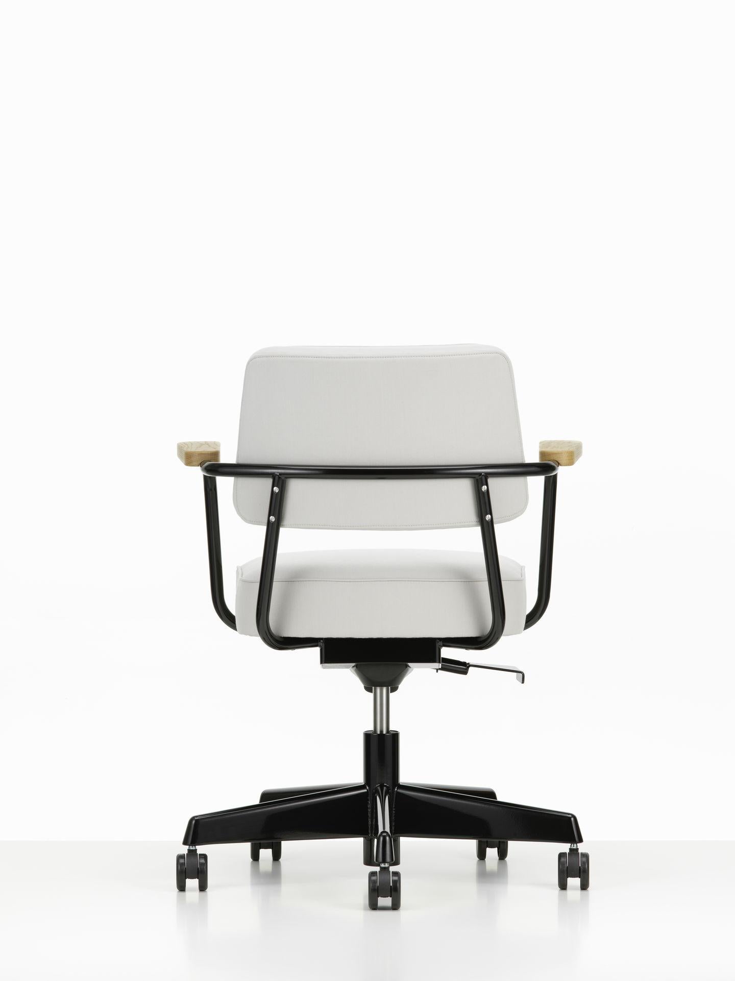 Mid-Century Modern Jean Prouvé Fauteuil Direction Pivotant Office Chair by Vitra