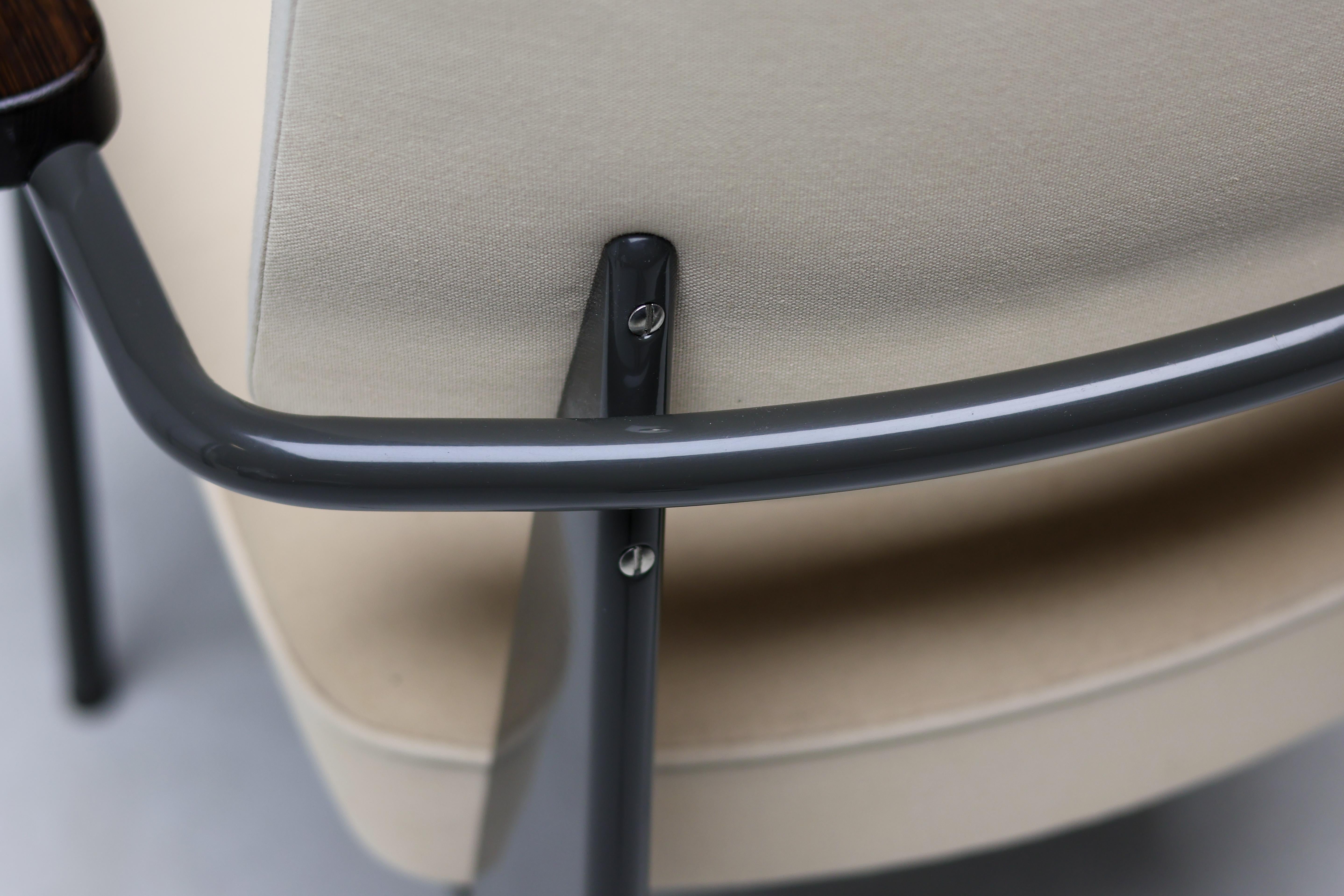 Acier Jean Prouvé Fauteuil Direction RAW Edition limitée