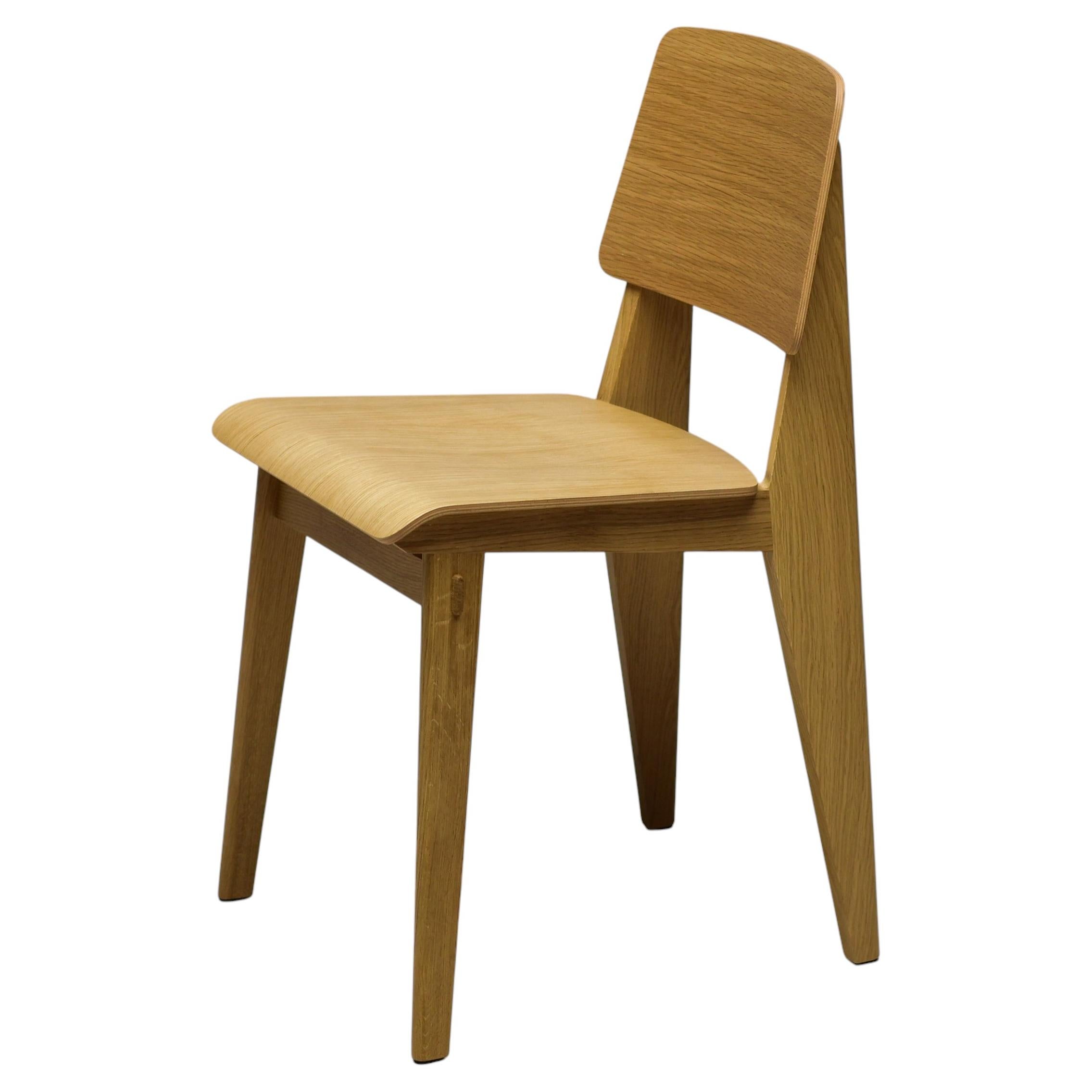 Jean Prouvé per Vitra  Chaise Tout Bois  Oak naturale  Un'icona di eleganza allo stato puro