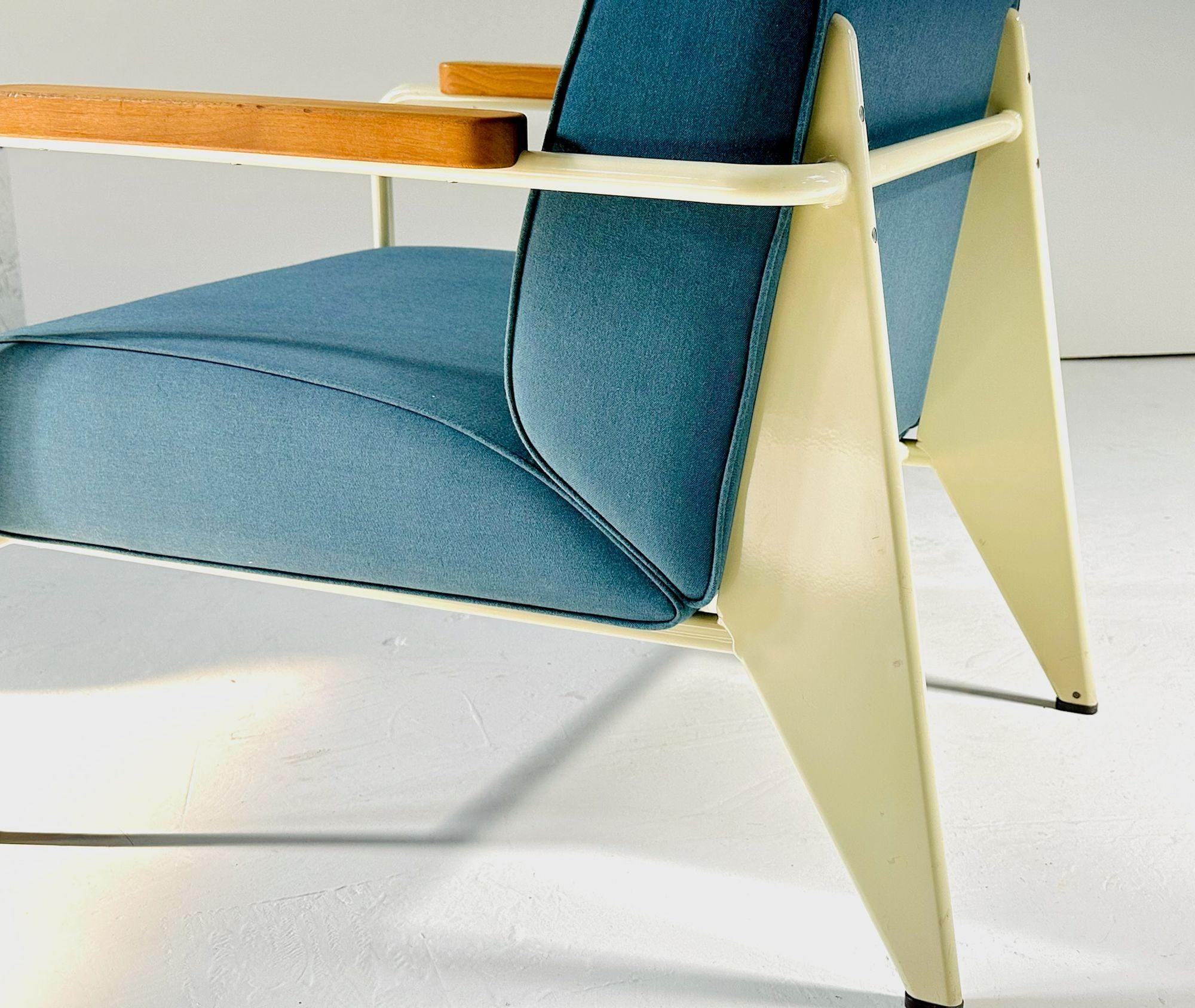 XXIe siècle et contemporain Jean Prouve pour Vitra Fauteuil de Salon, Allemagne en vente