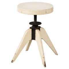 Tabouret en bois peint et en fer de Jean Prouvé, France, vers 1950