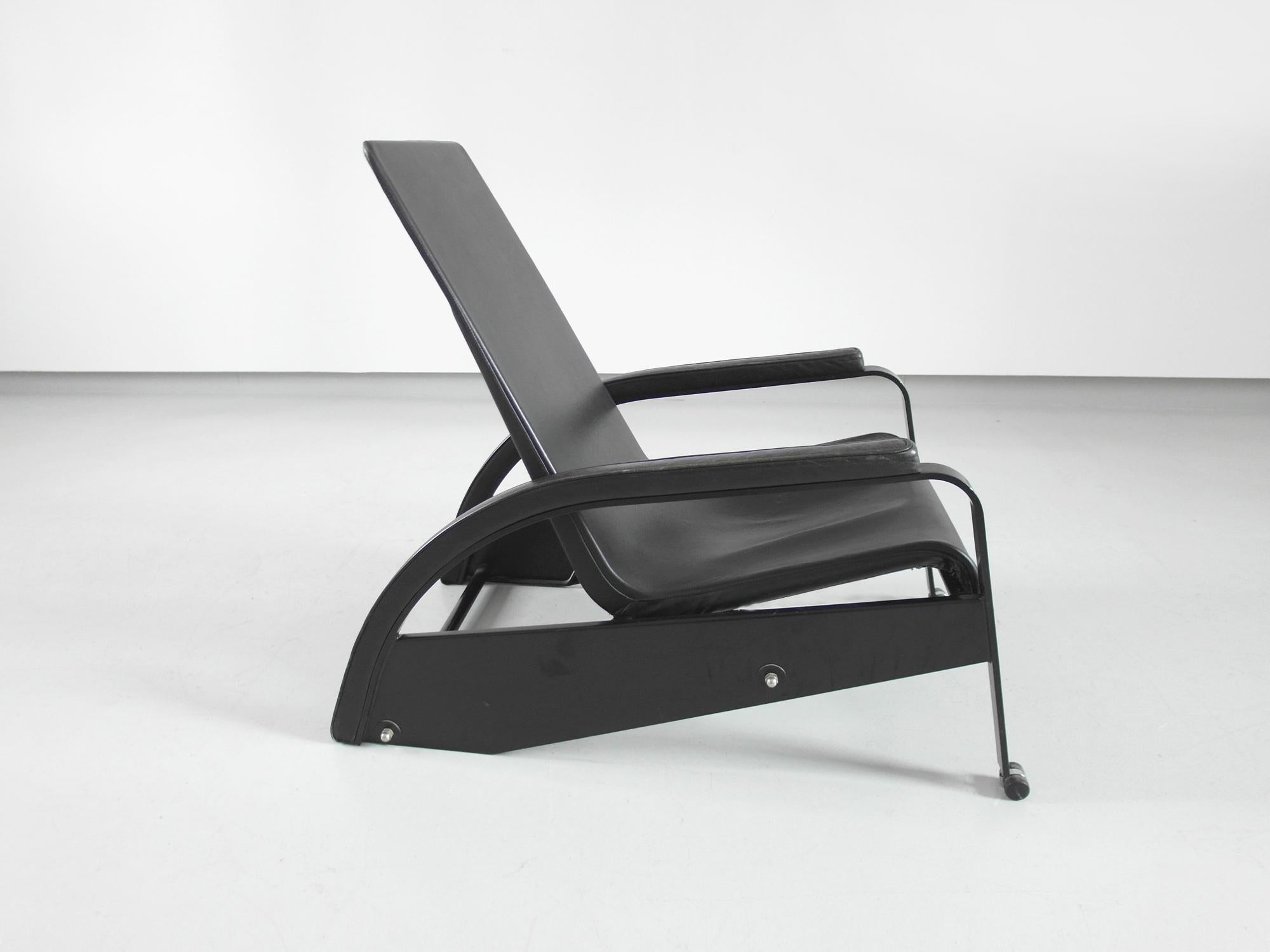 Mid-Century Modern Jean Prouvé Grand Repos chair, Design 1928-1930, Production Tecta, 1980-1984