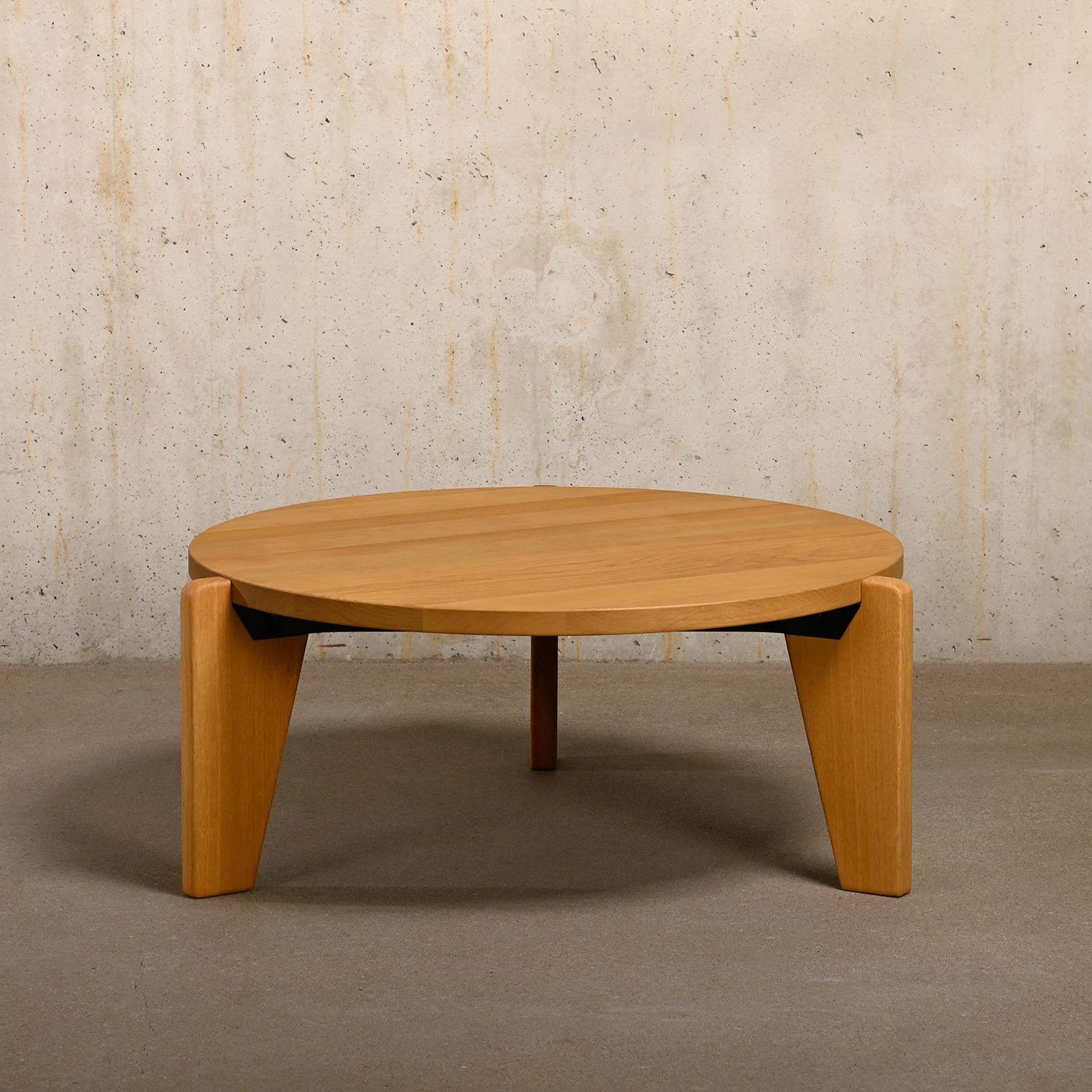 German Jean Prouvé Guéridon Bas Coffee Table in solid Oak for Vitra