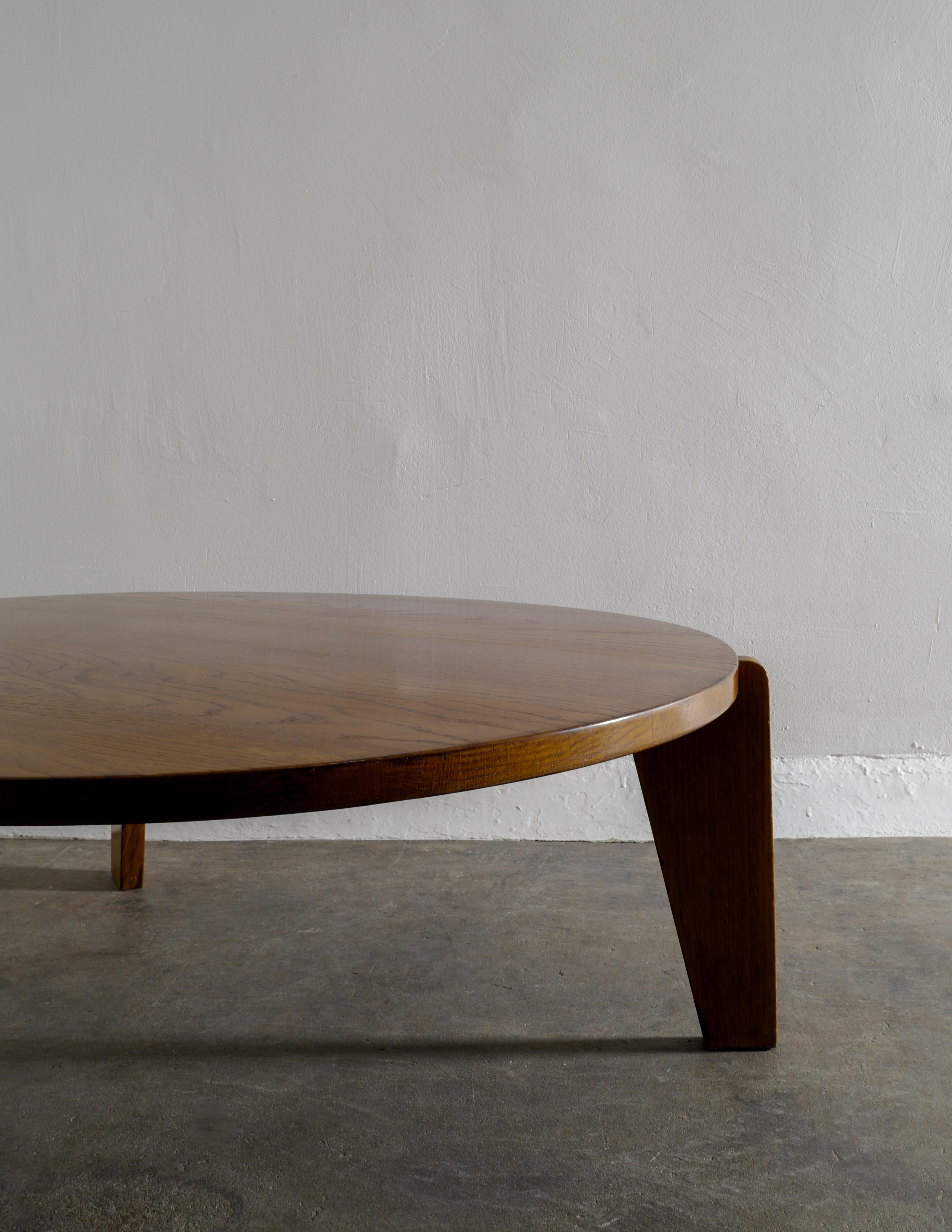 French Coffee Table in style of Jean Prouvé 