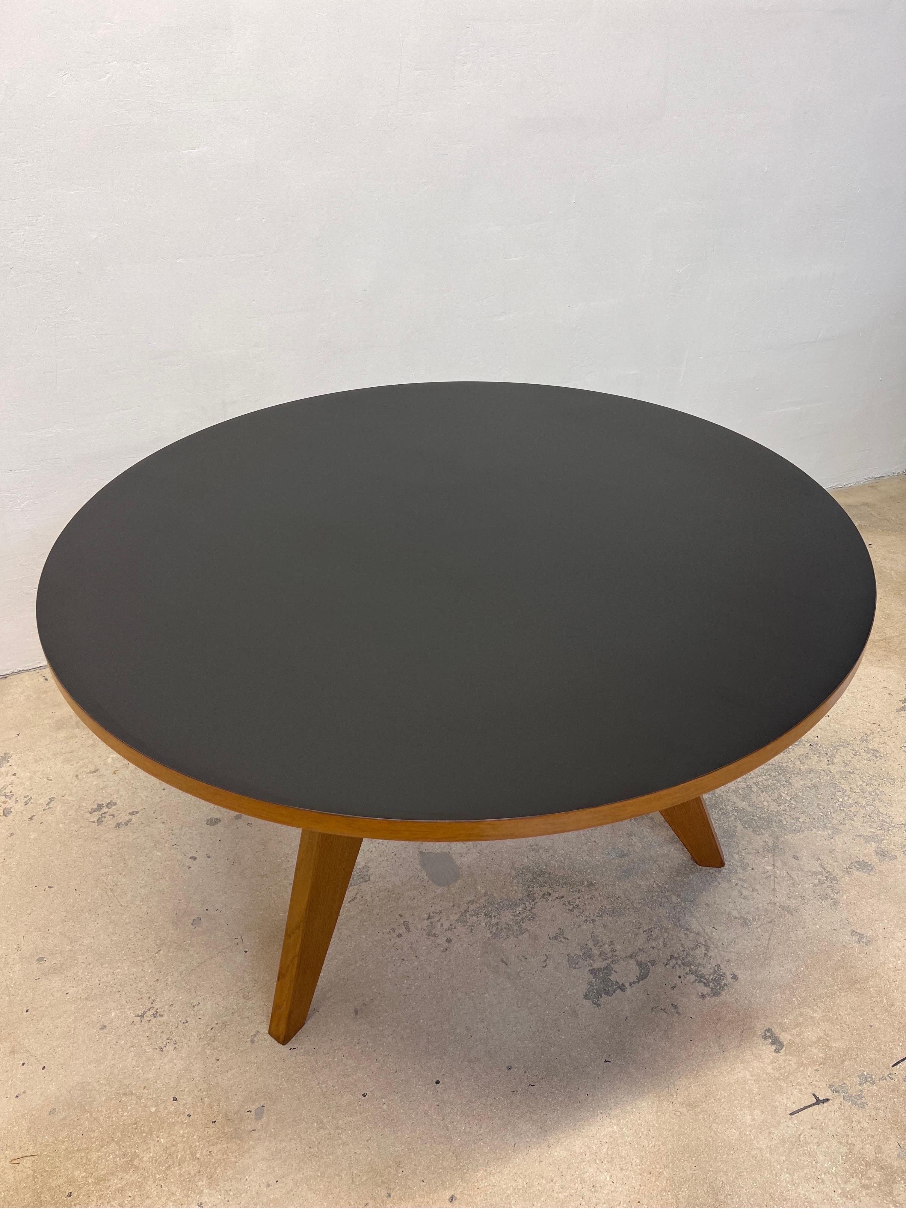 Jean Prouve Gueridon Dining Table in Oak with Matte Black Top for Vitra, 2002 5
