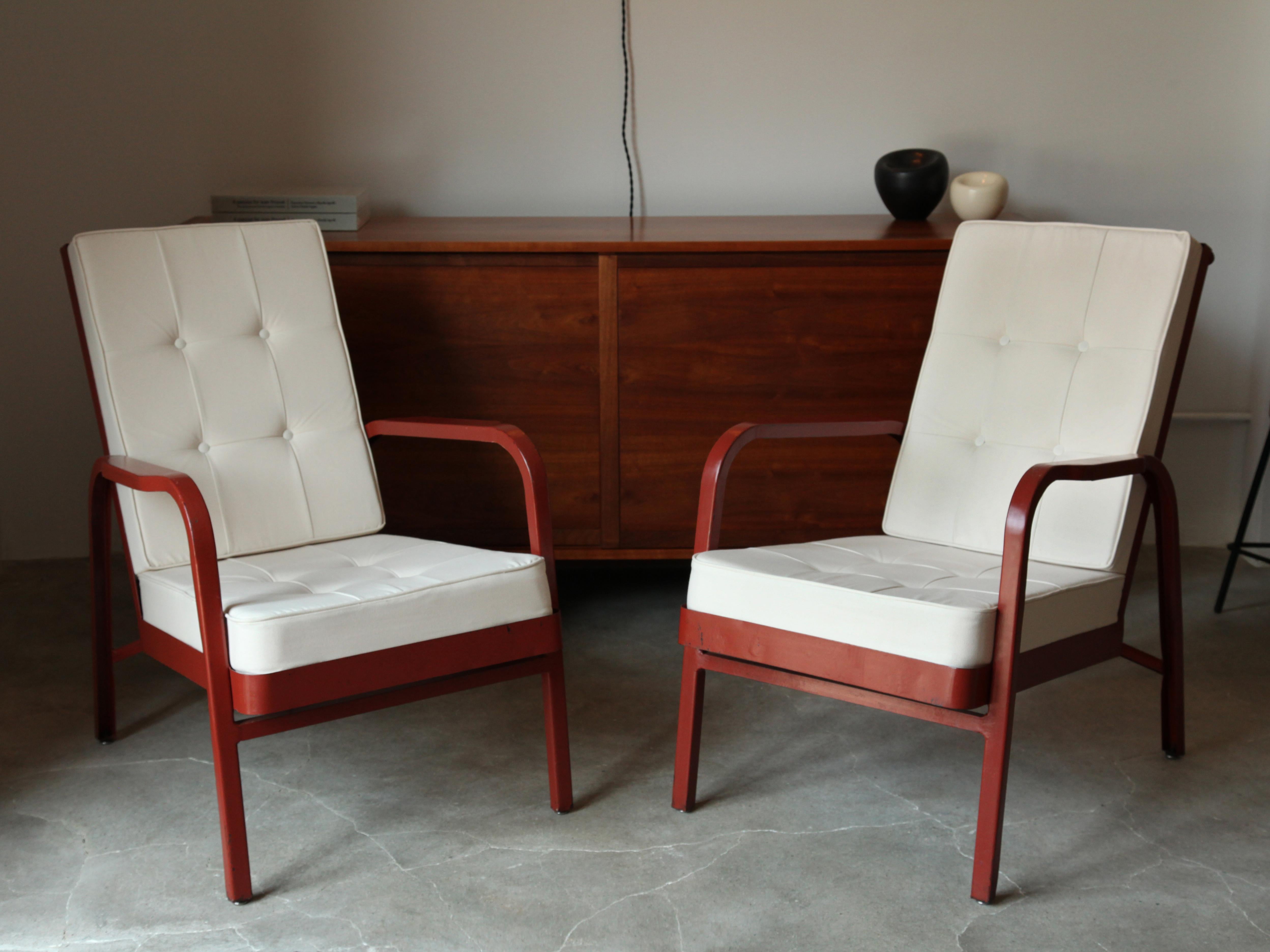 Excellent pair of armchairs by Jean Prouvé and Jules Leleu from Martel de Janville Sanatorium, Plateau d'Assy, France, circa 1936.