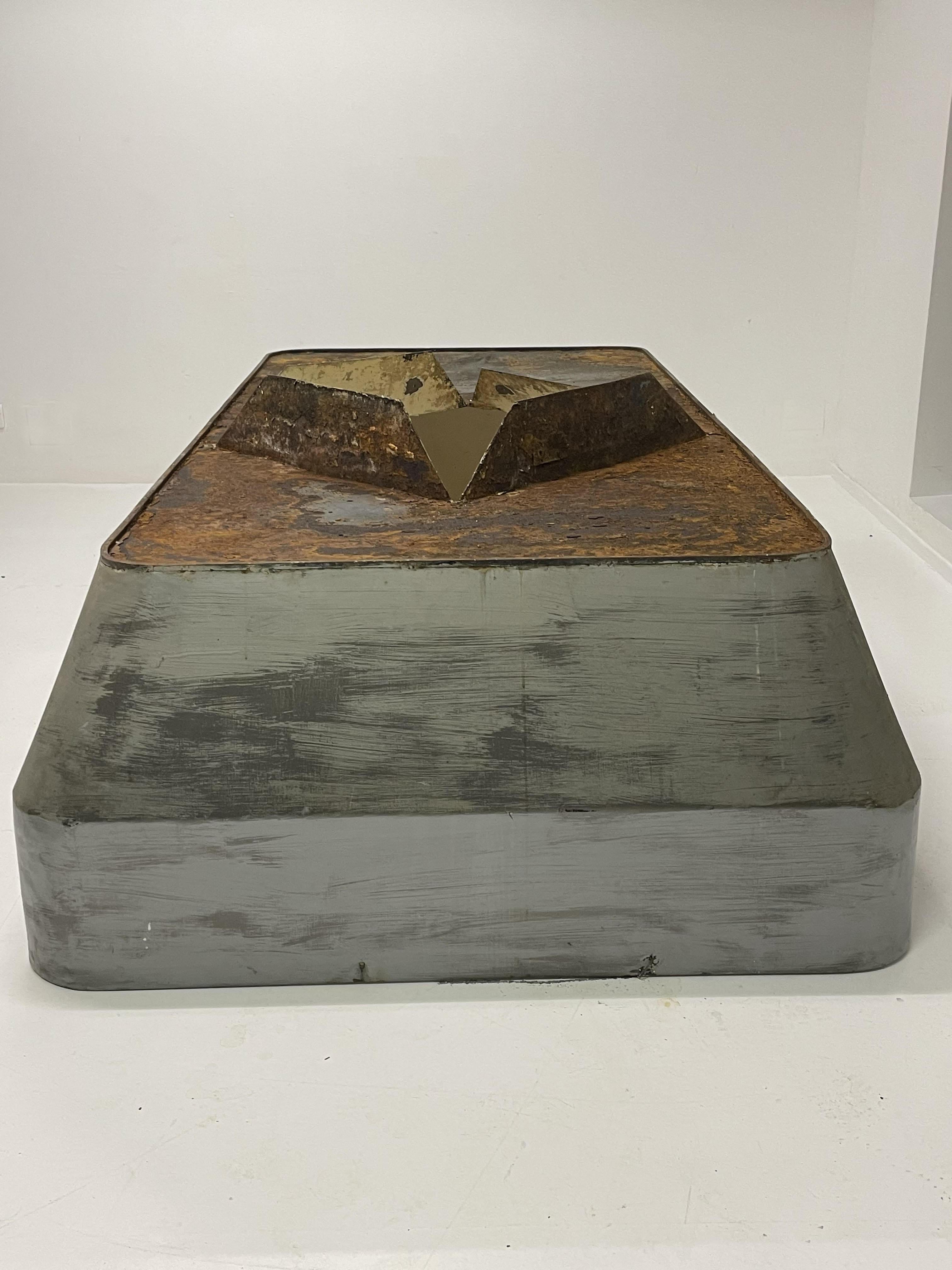 Mid-Century Modern hotte de cuisine Jean Prouvé 1972 en vente