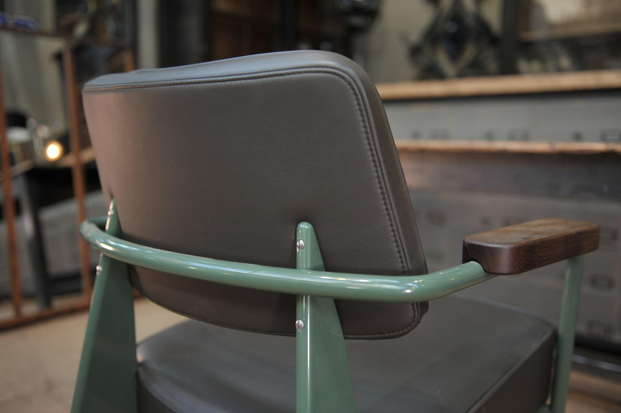 Jean Prouvé Limited Edition Leather Steering Chair by G-Star for Vitra Desk 8