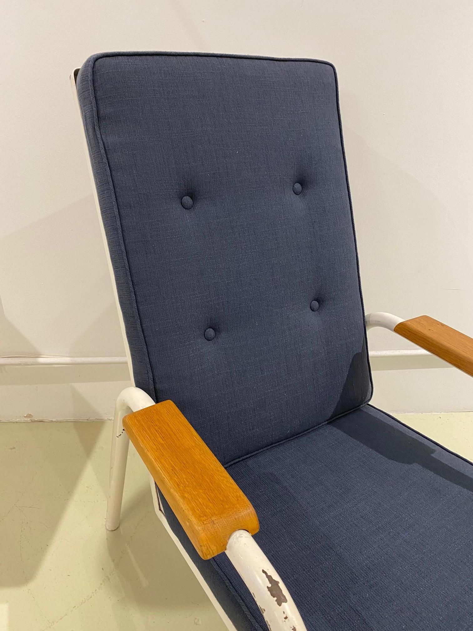 Jean Prouve Lounge Chair, 1949 For Sale 1