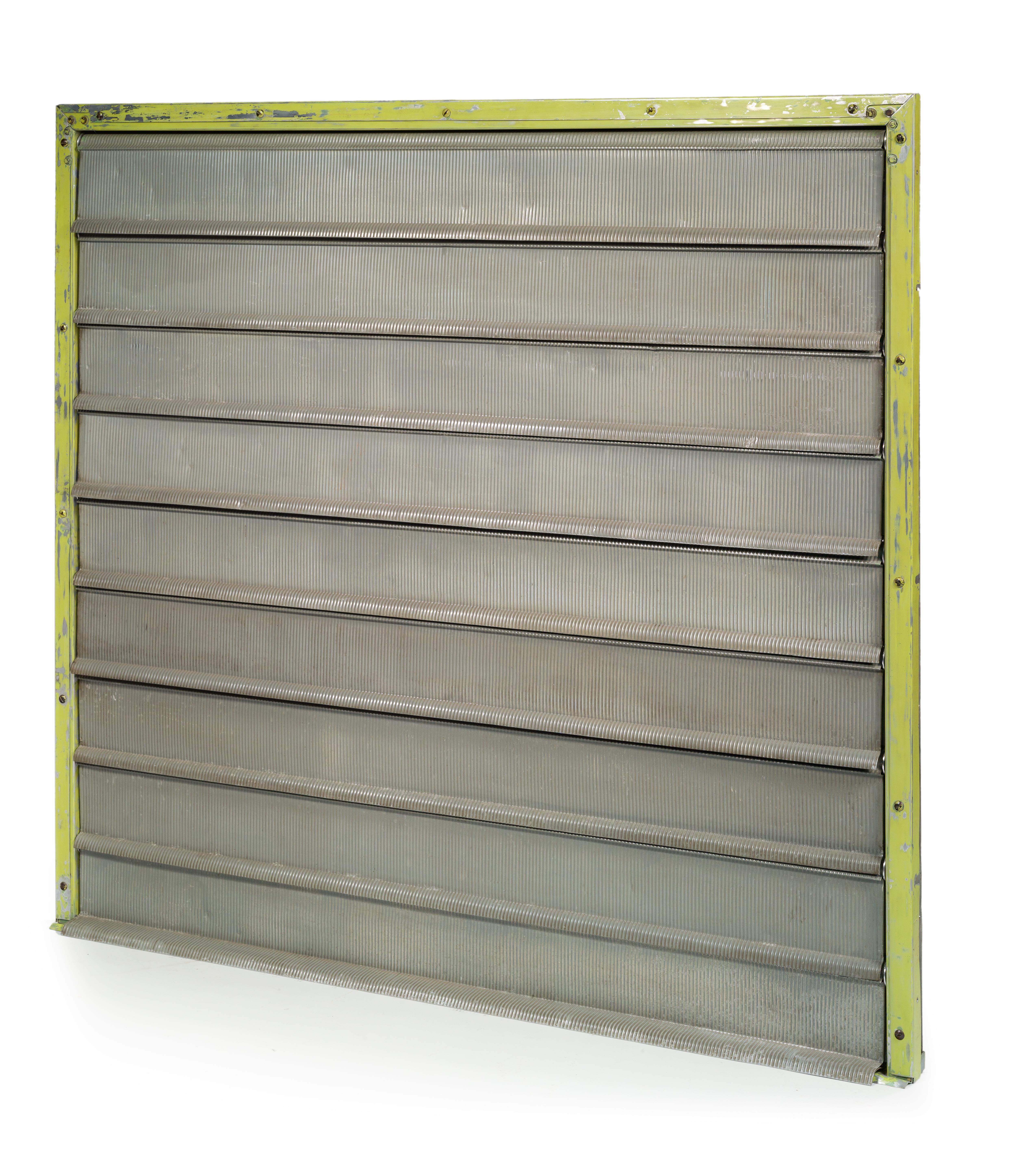 Jean Prouvé

Louvers, 1952.

Provenance
- One of 19 ground level studios from The Unité d’habitation Air France, Brazzaville –Congo.

Nine adjustable louvers, gray lacquered, in folded grooved aluminum sheet, connected by a rail system
