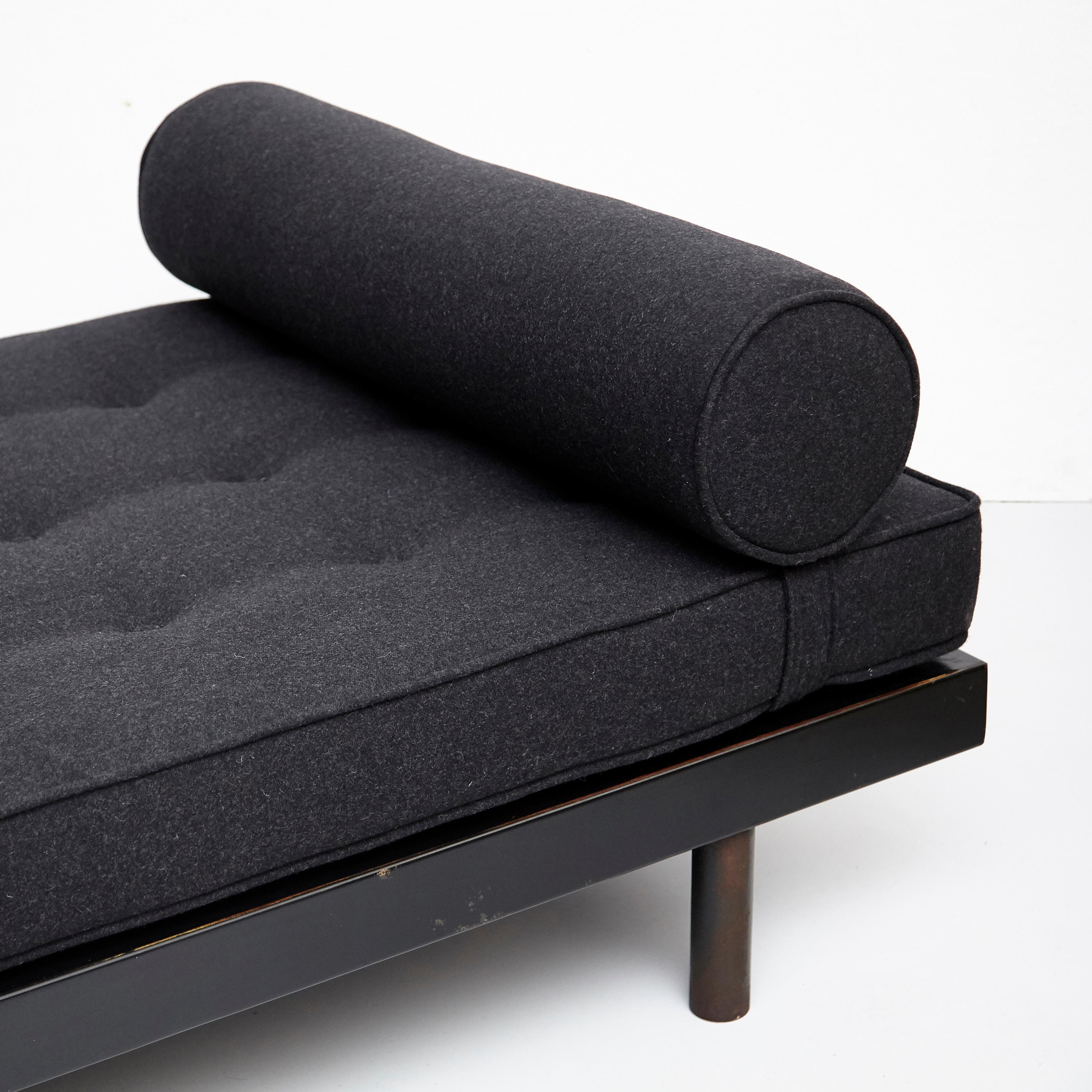 Jean Prouvé Mid-Century Modern Black Metal Daybed, circa 1950 8