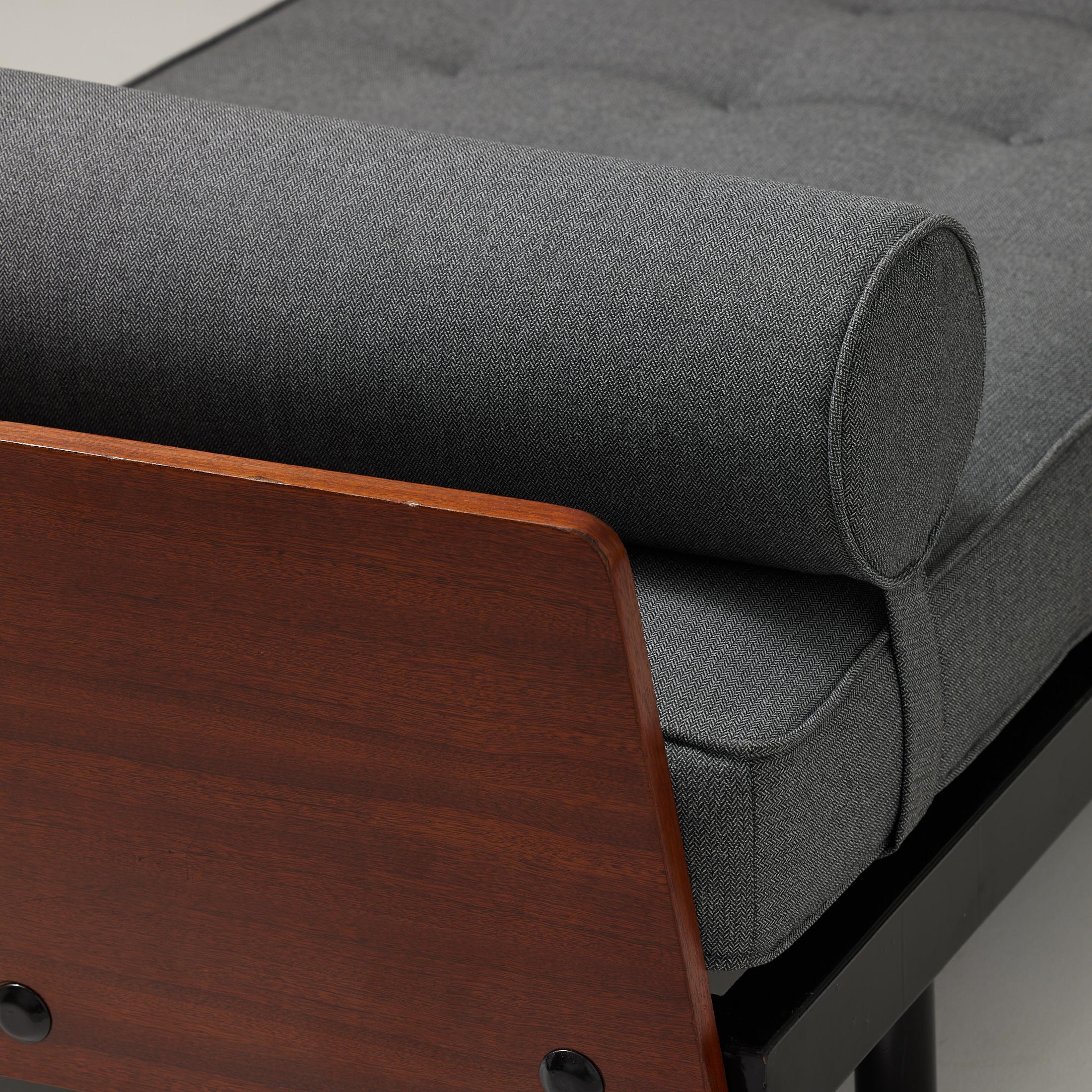 Jean Prouve Mid-Century Modern S.C.A.L. Daybed, circa 1950 For Sale 9