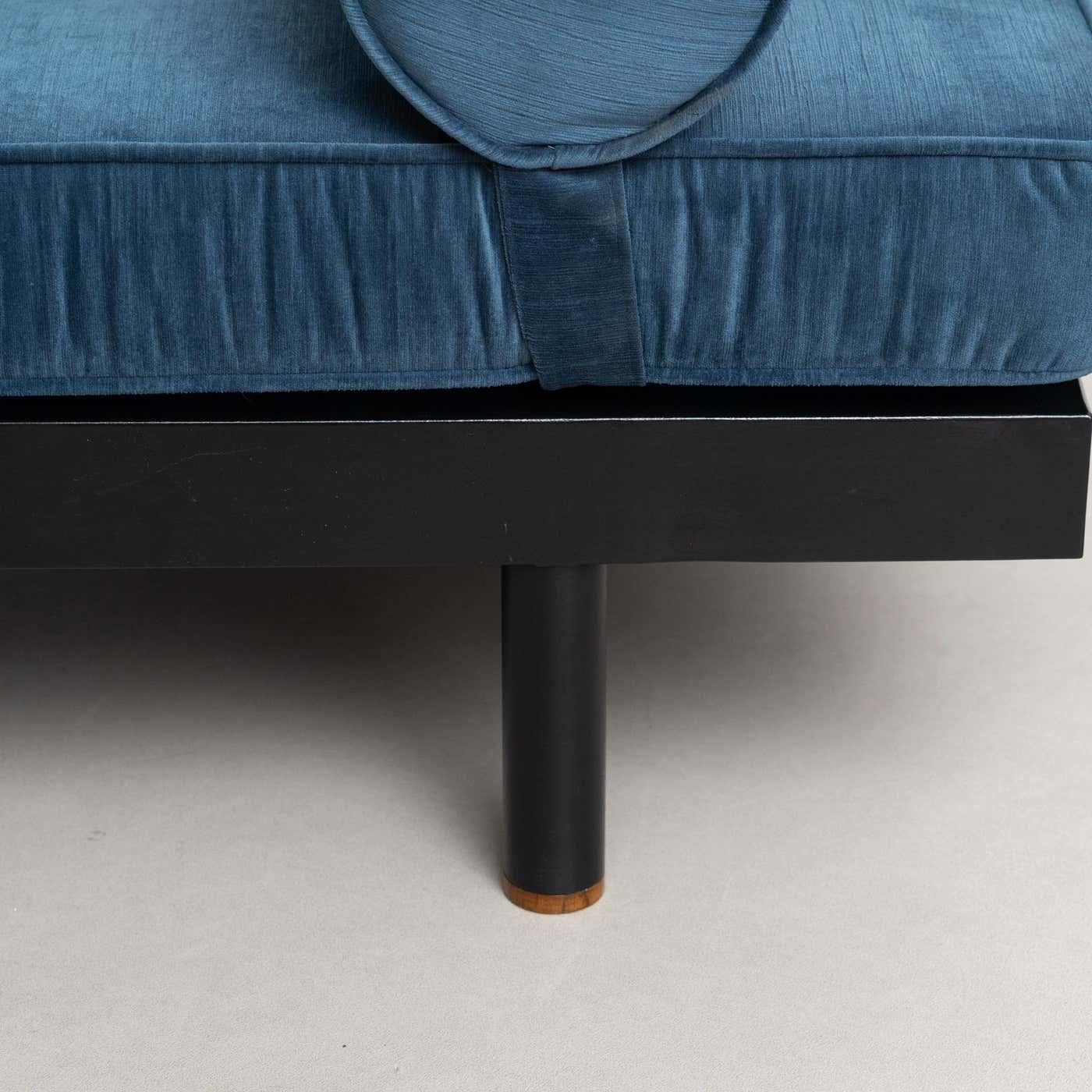 S.C.A.L. Jean Prouve - Mid-Century Modern Lit de repos, vers 1950 en vente 9