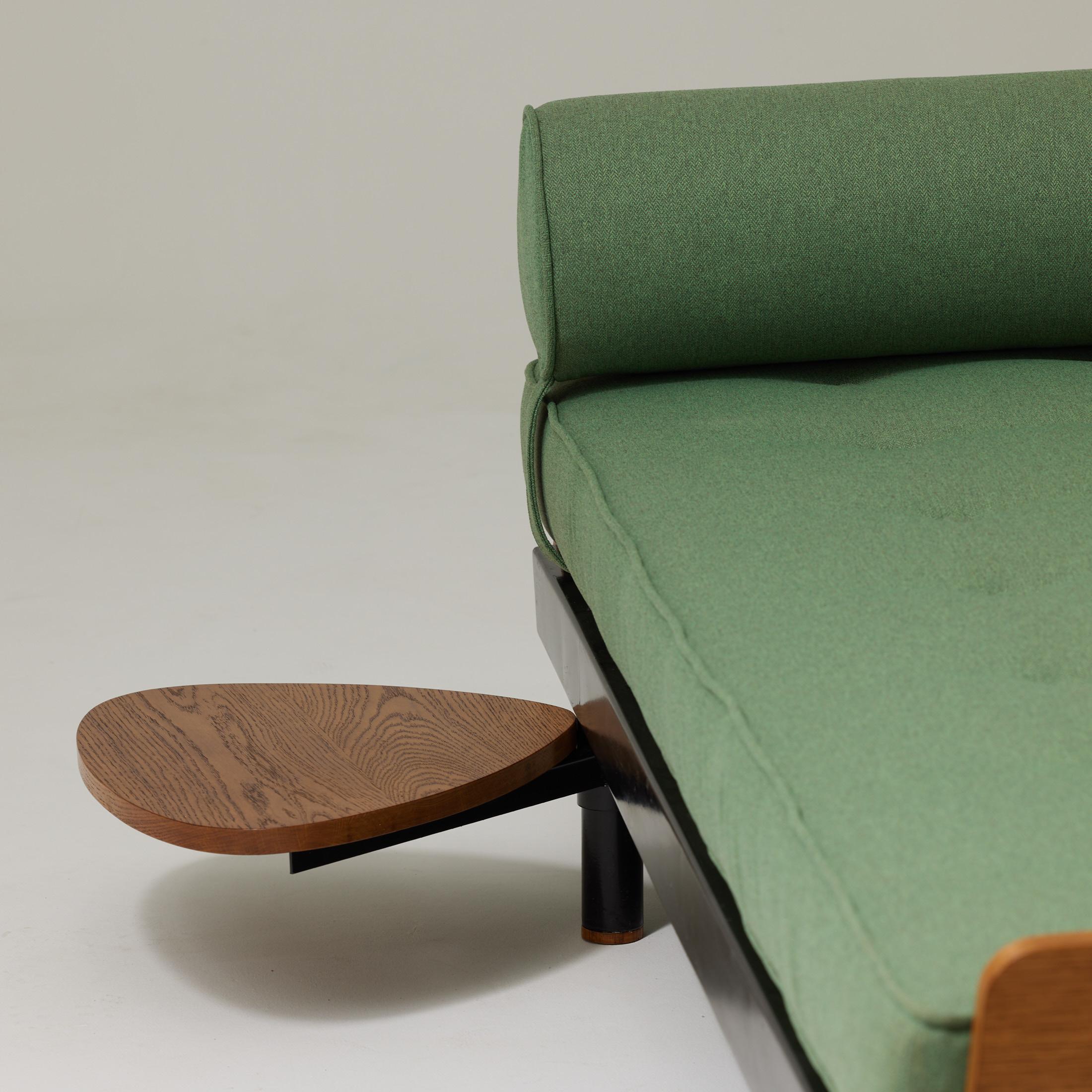 Jean Prouve Mid-Century Modern S.C.A.L. Daybed, circa 1950 For Sale 13