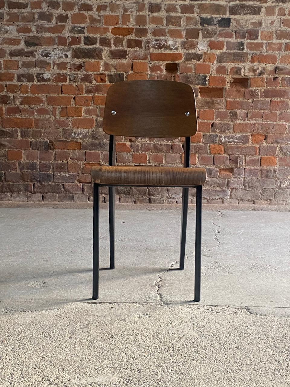 Jean Prouvé Model 305 Black Standard Chair by Atelier Prouvé circa 1950 In Good Condition For Sale In Longdon, Tewkesbury