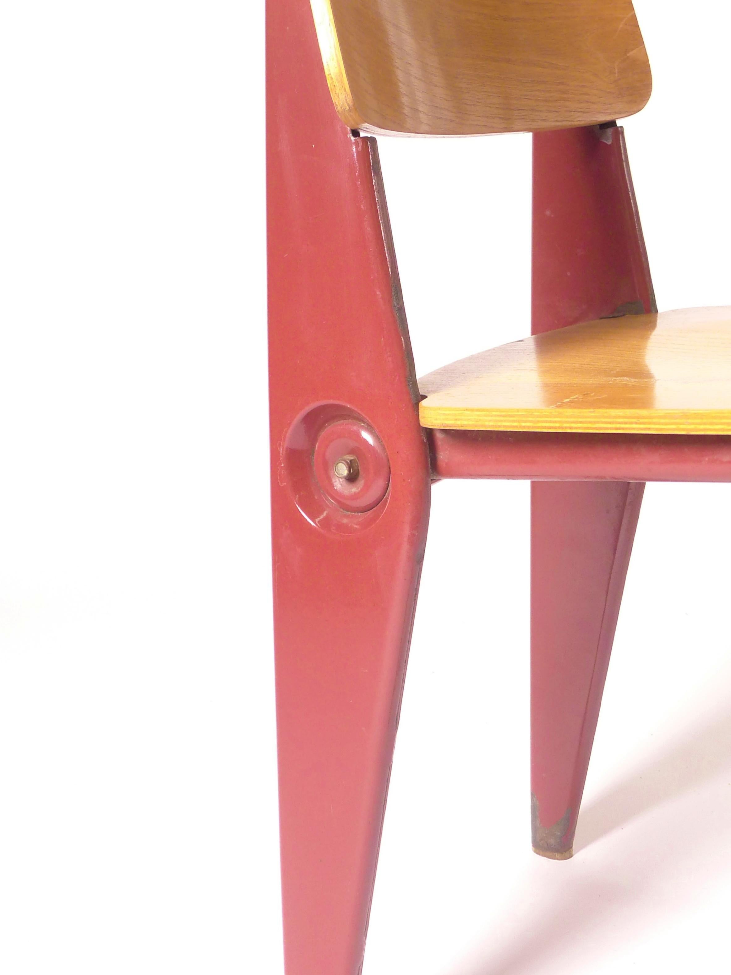 French Jean Prouvé, Rare 'Démontable' Cafeteria Chair, model 300, circa 1950-2