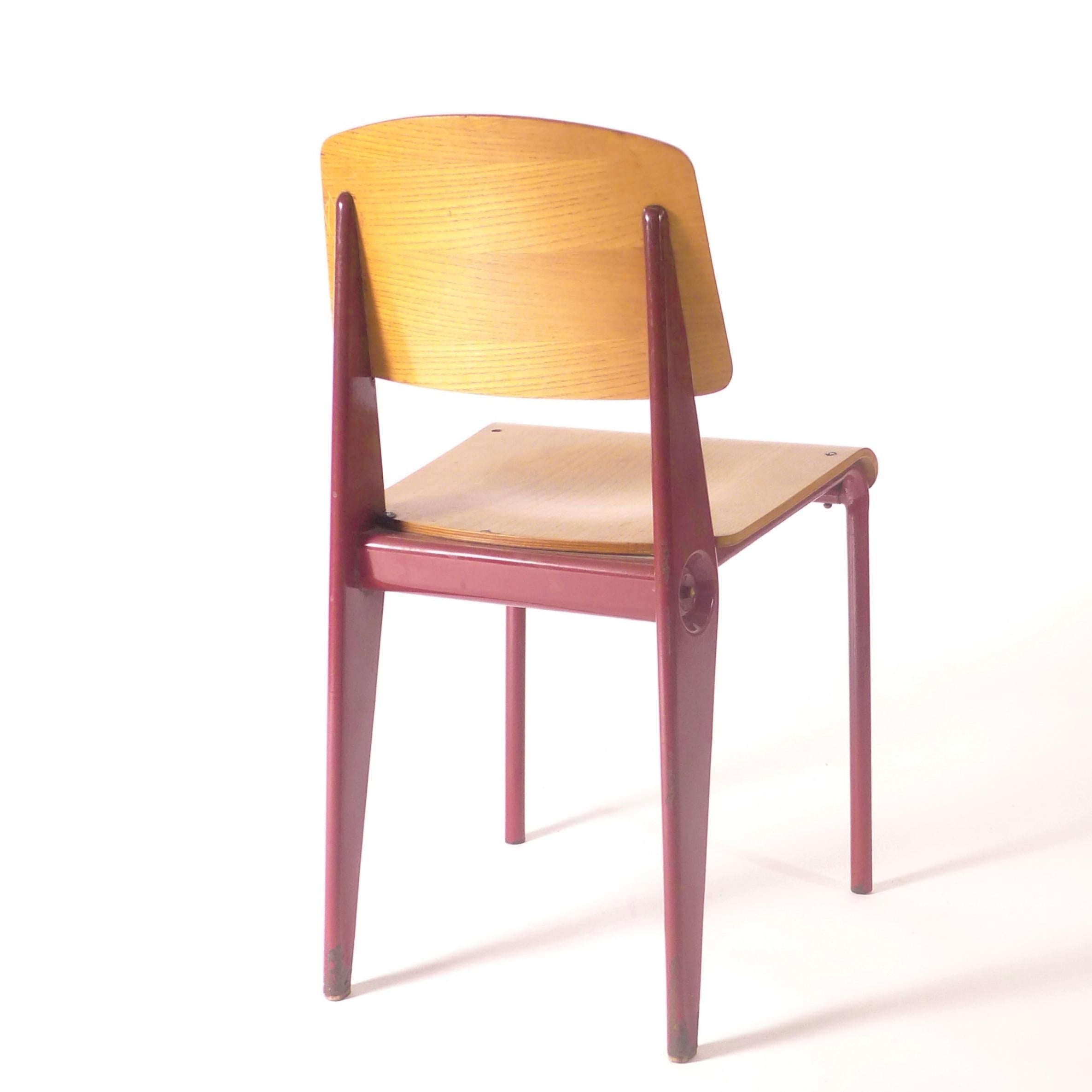Jean Prouvé, Rare 'Démontable' Cafeteria Chair, model 300, circa 1950-2 In Good Condition In Wargrave, Berkshire