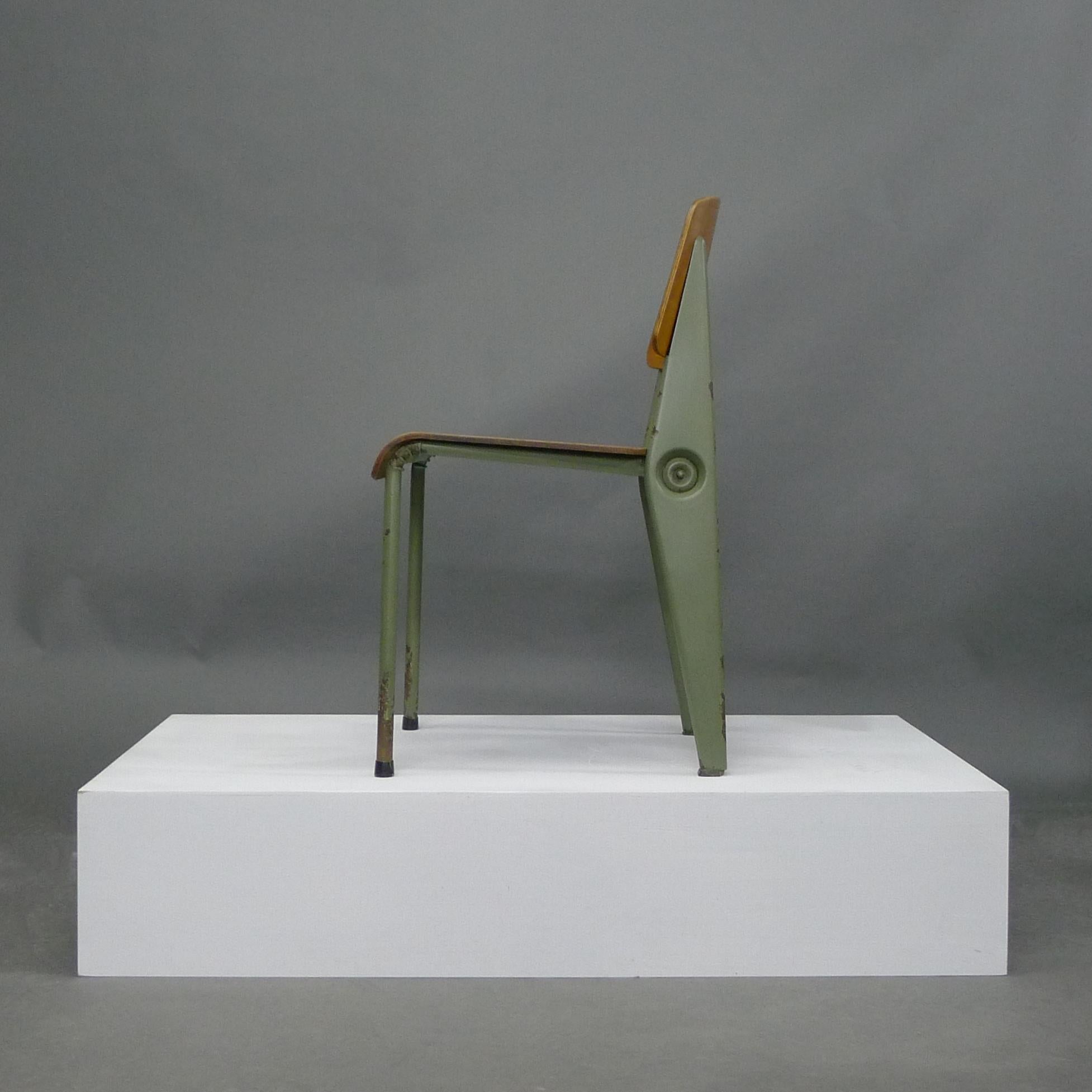 Mid-Century Modern Jean Prouvé, Rare Original 'Demountable' Chair, Birch and Steel, circa 1950-2
