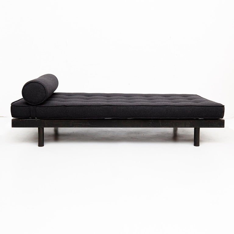 Jean Prouvé S.C.A.L. Daybed, circa 1950 For Sale at 1stDibs