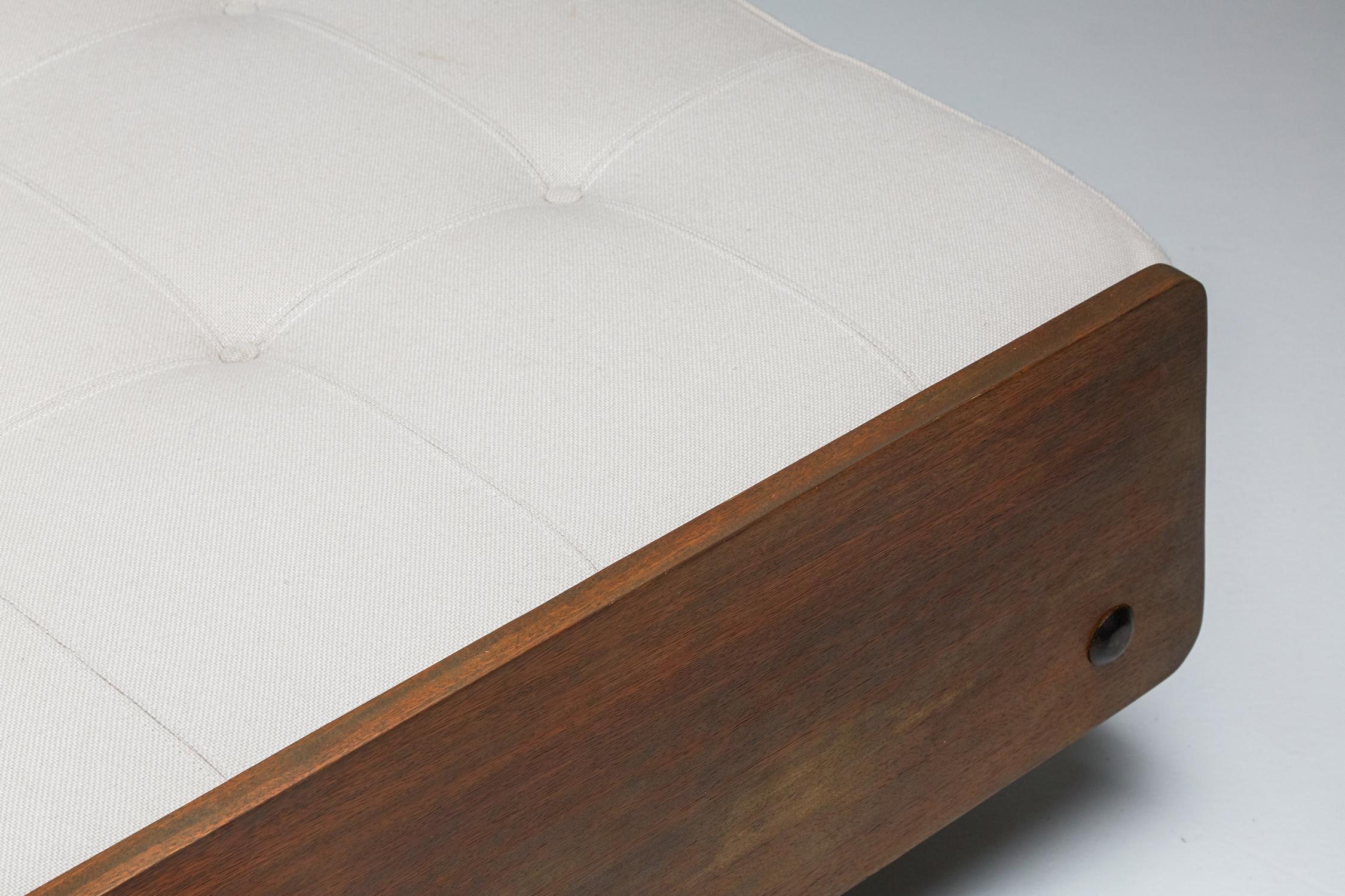 Mid-20th Century Jean Prouvé S.C.A.L Daybed N°452, circa 1950