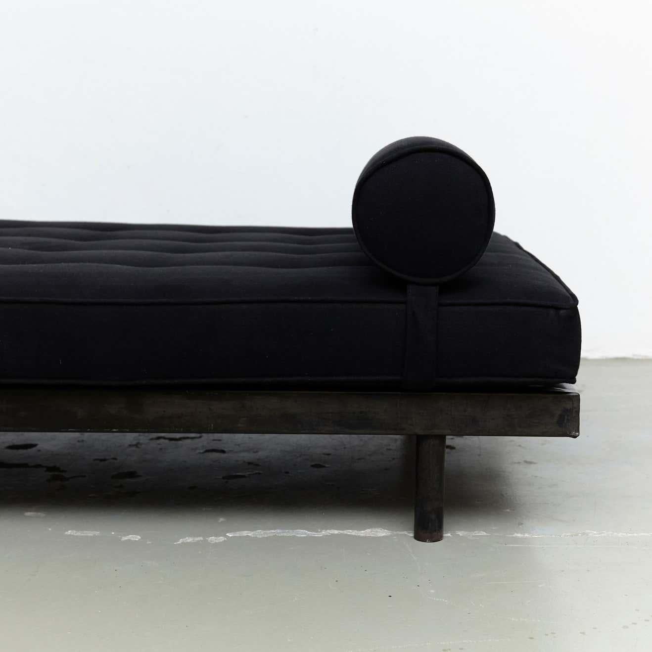 Jean Prouvé S.C.A.L. Double Daybed, circa 1950 For Sale 7