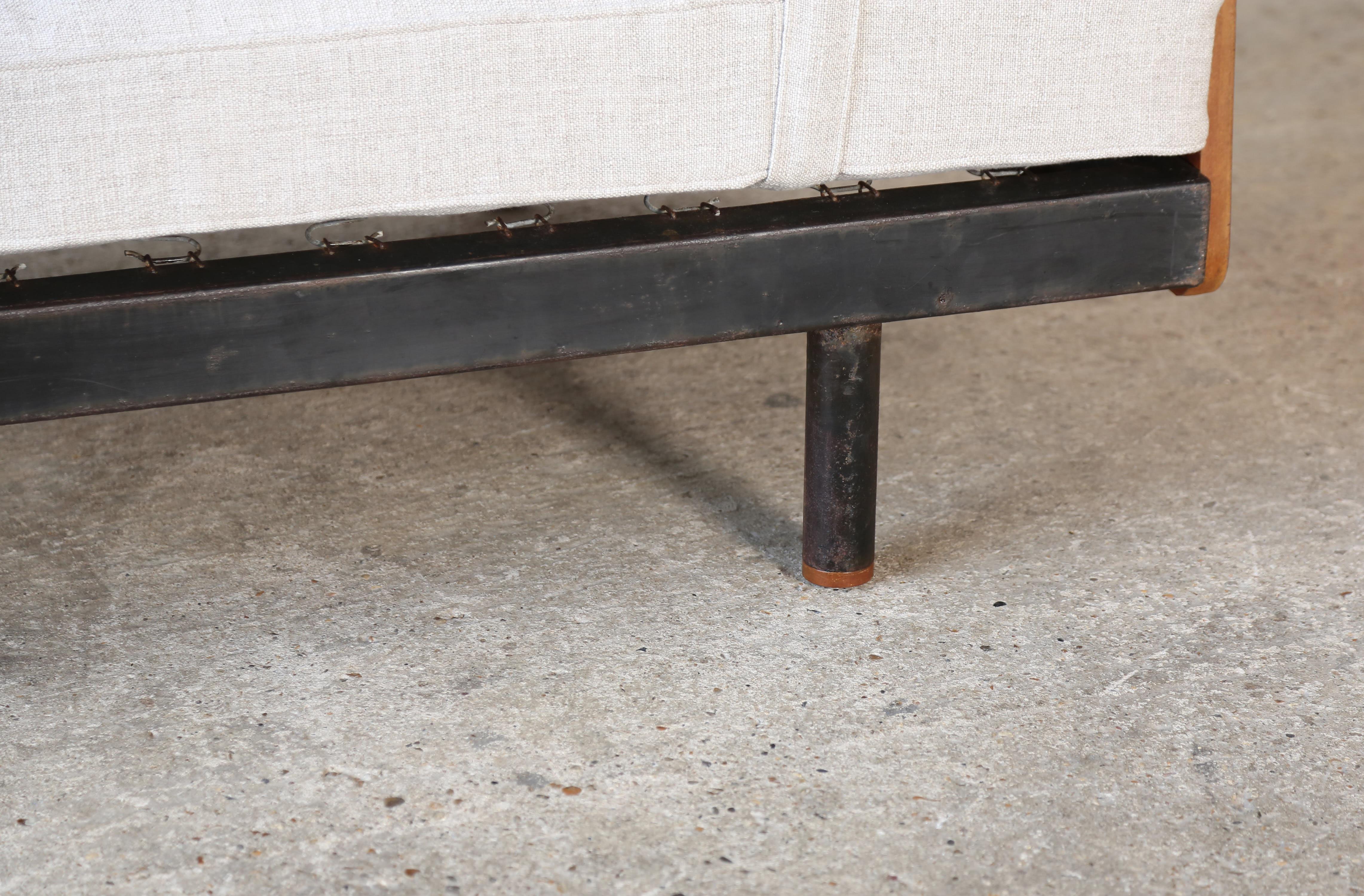 Jean Prouvé Scal No. 452 Daybed, 1950s 2